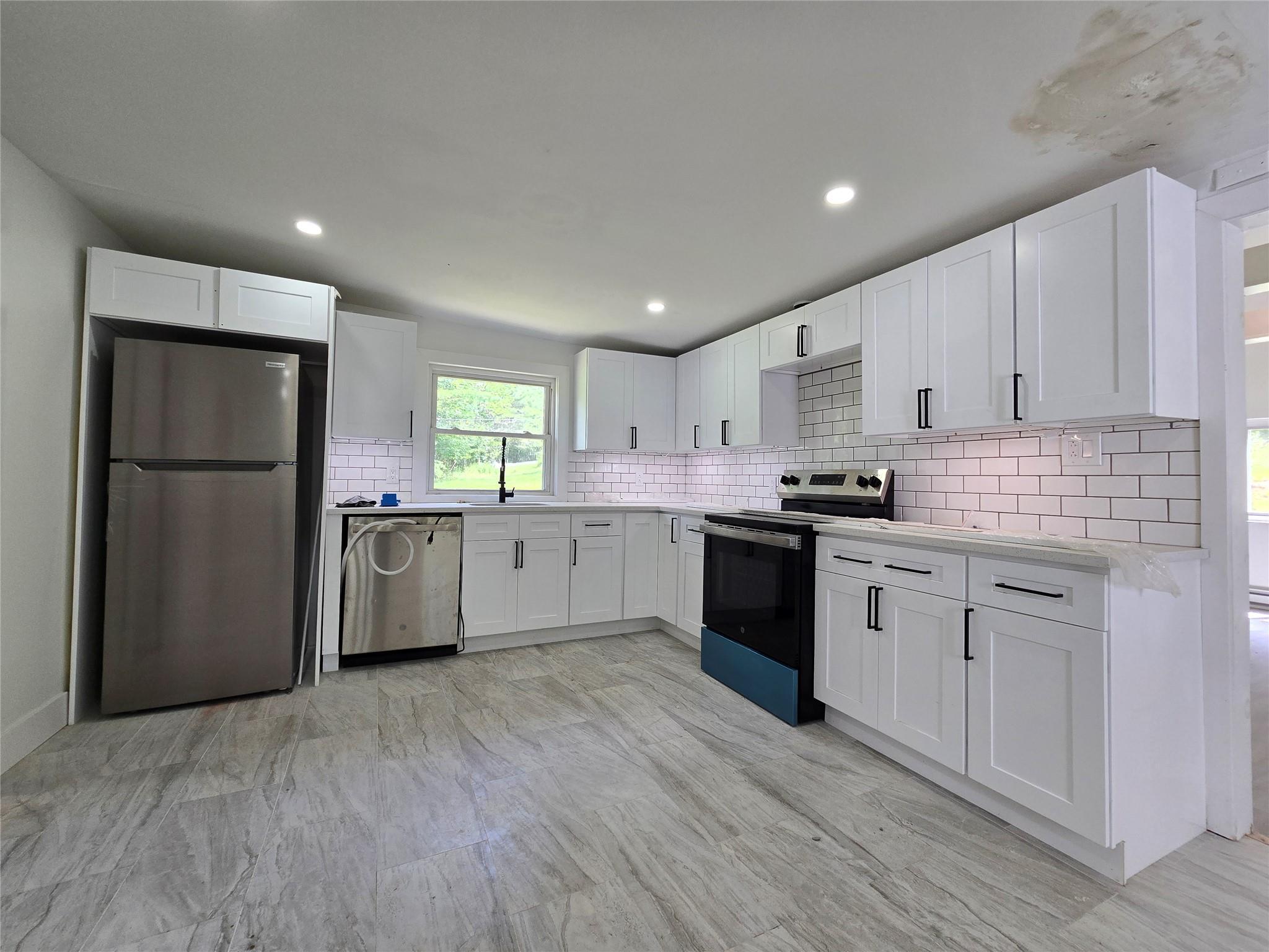 Single Family Harris Bushville Sullivan County, NY 12701, MLS-891553-9