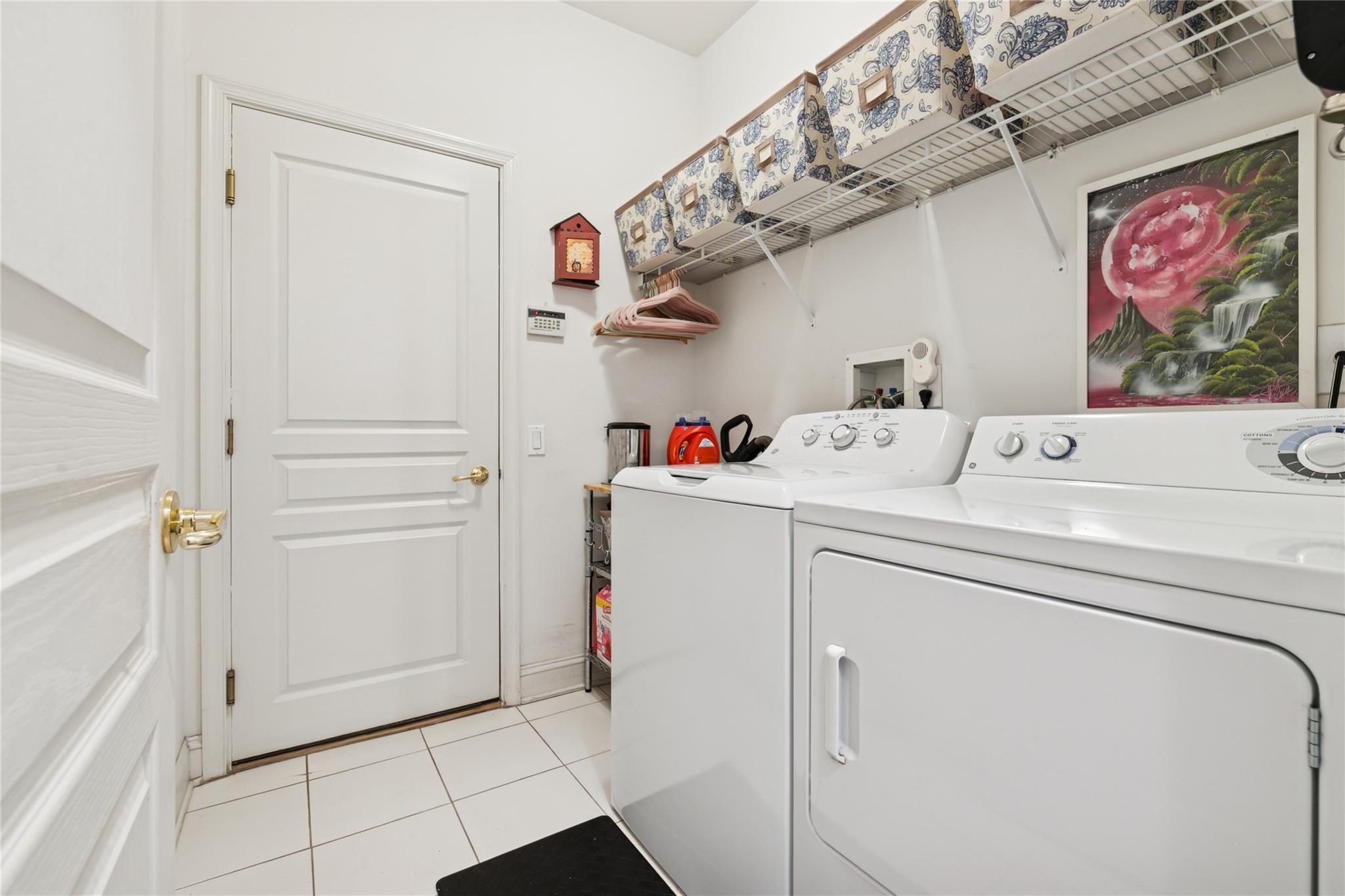 Condo Graycrest  Suffolk County, NY 11766, MLS-891568-36