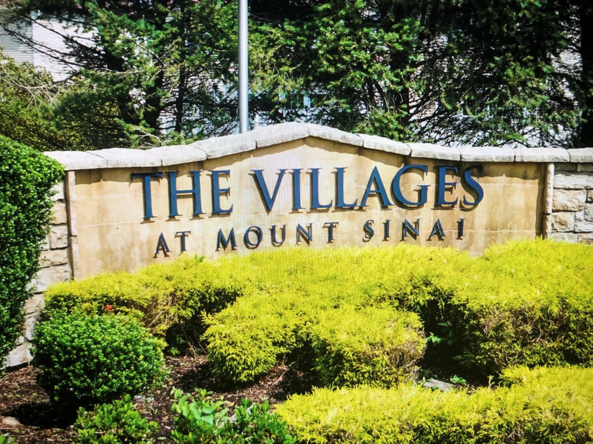 Condo Graycrest  Suffolk County, NY 11766, MLS-891568-40