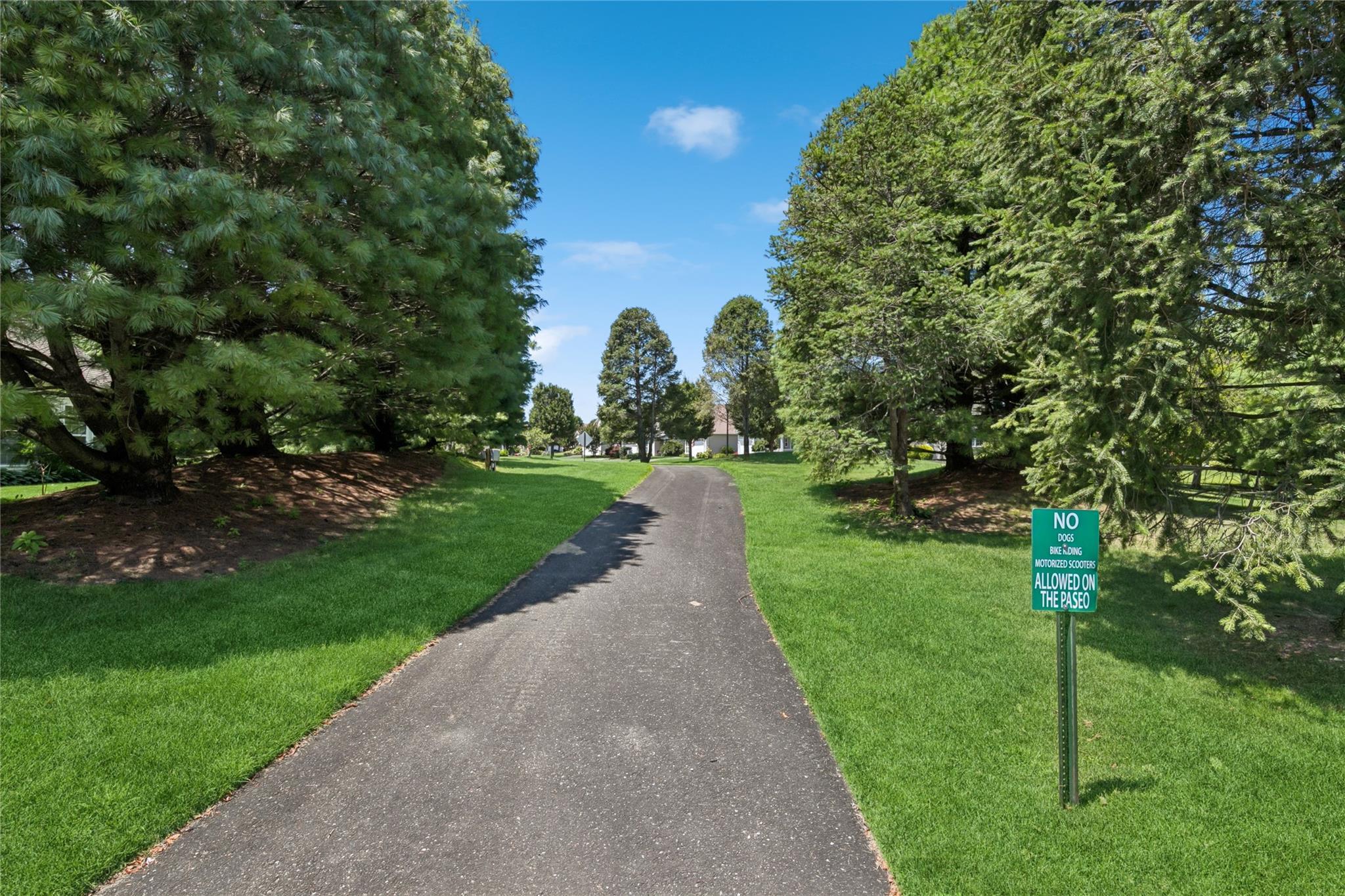 Condo Graycrest  Suffolk County, NY 11766, MLS-891568-7