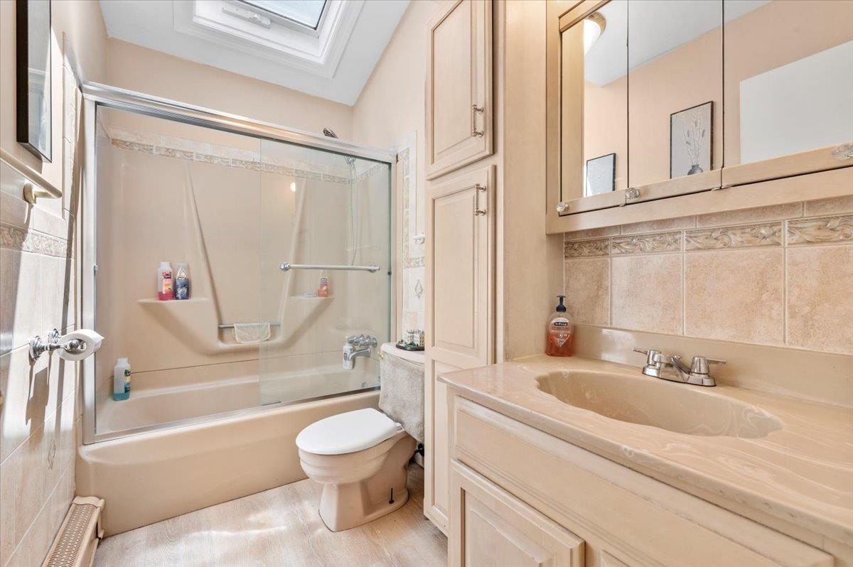 Single Family Knoll  Suffolk County, NY 11757, MLS-891629-15