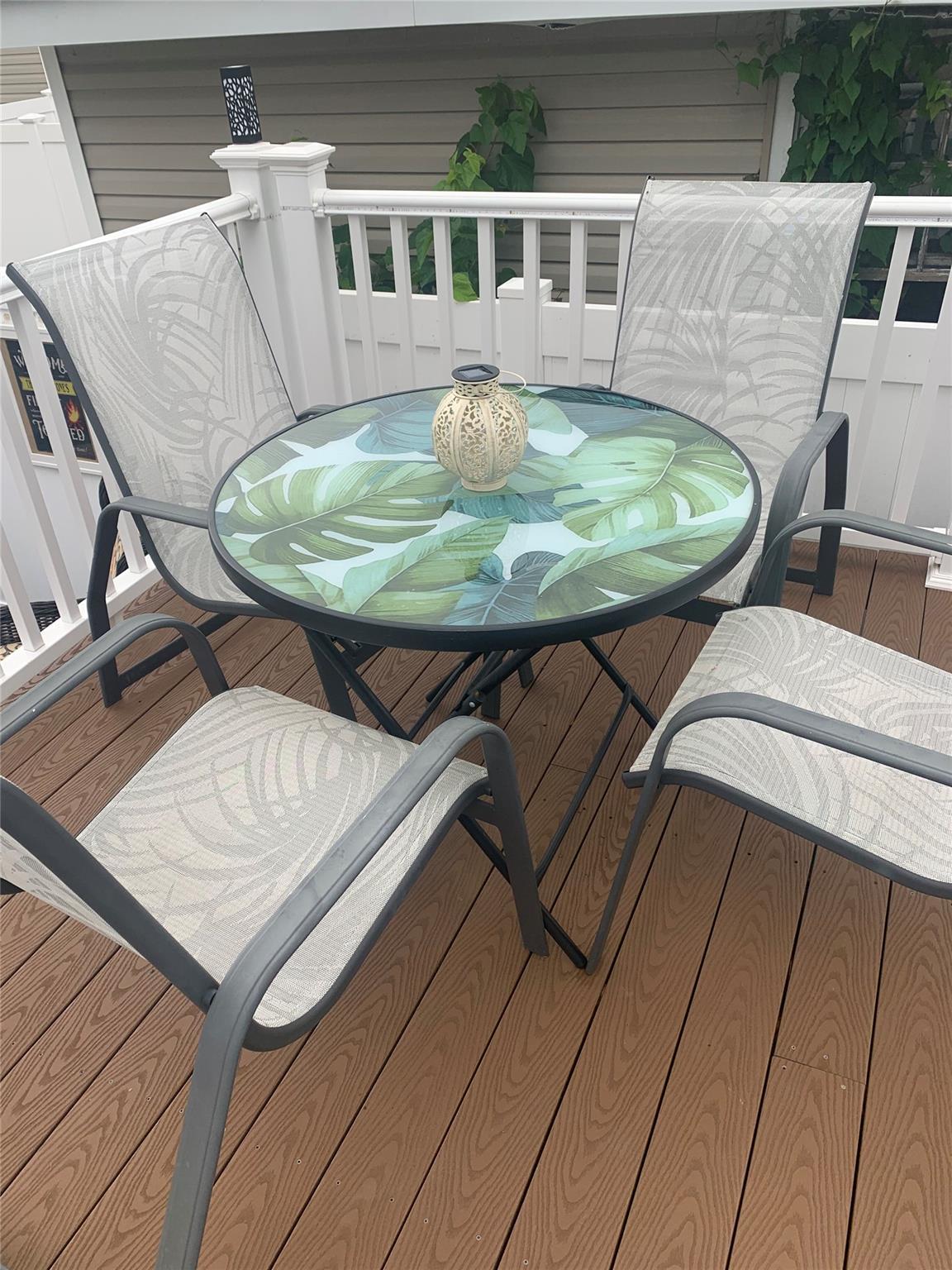 Single Family Knoll  Suffolk County, NY 11757, MLS-891629-40