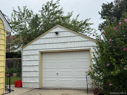 Single Family Biltmore Nassau County, NY 11003, MLS-891637-7