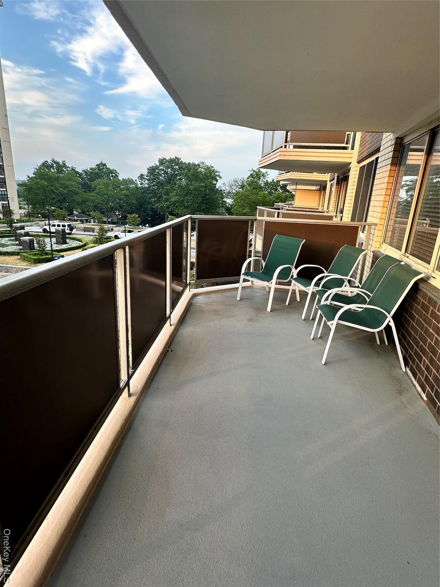 Coop 215  Queens, NY 11360, MLS-891650-11