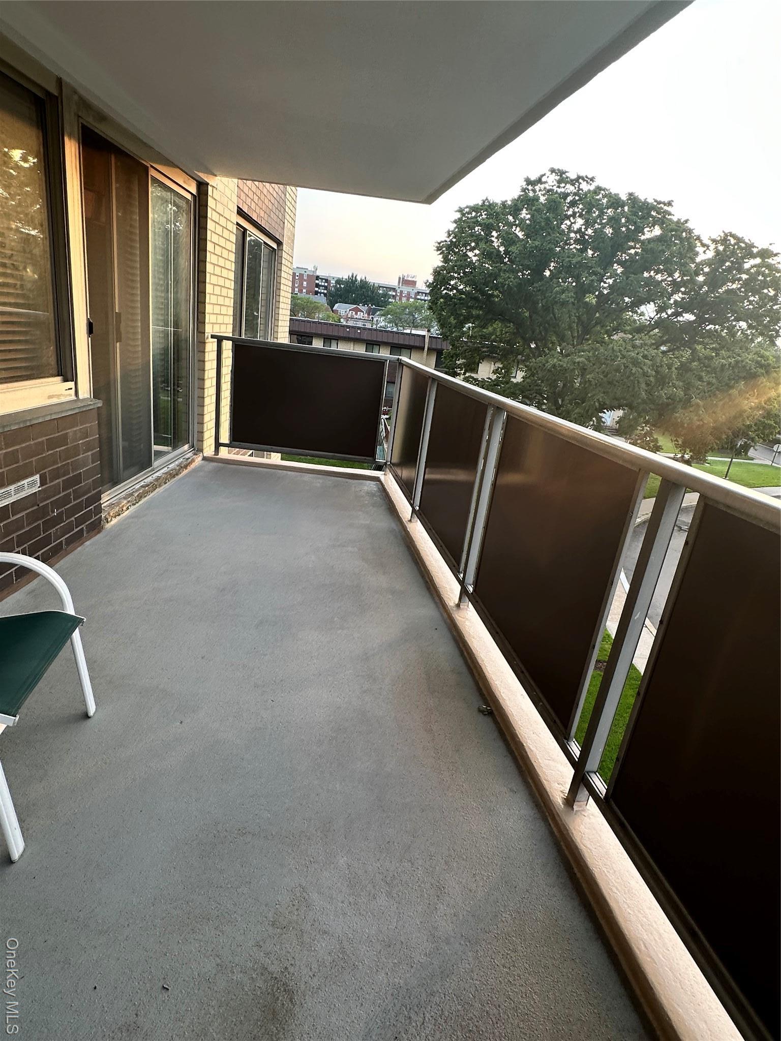 Coop 215  Queens, NY 11360, MLS-891650-12