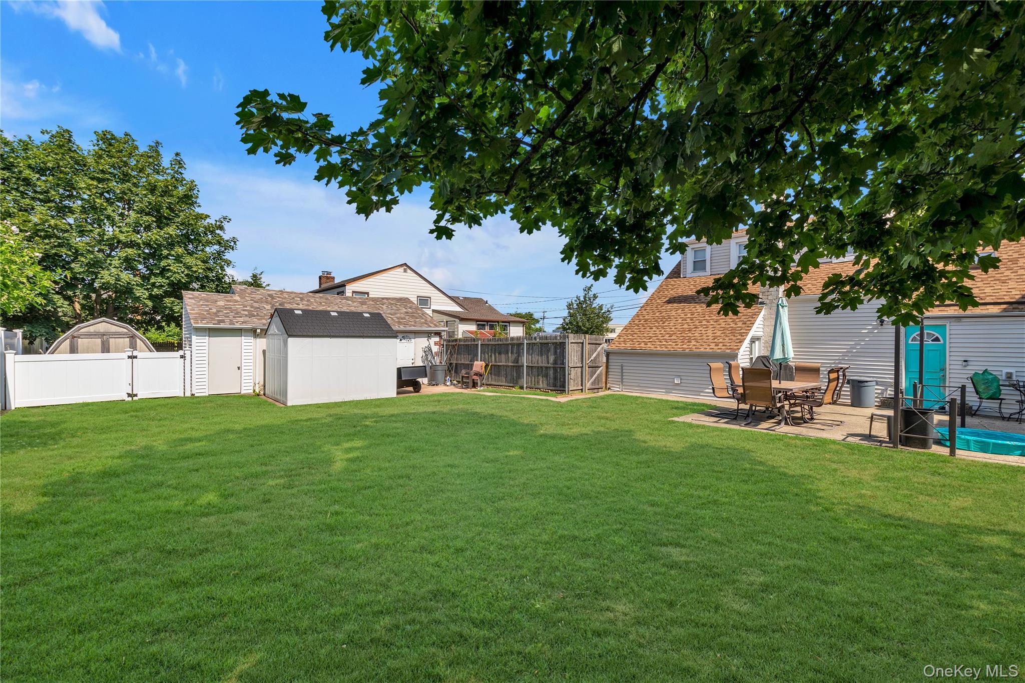 Single Family Hamilton Nassau County, NY 11558, MLS-891705-19