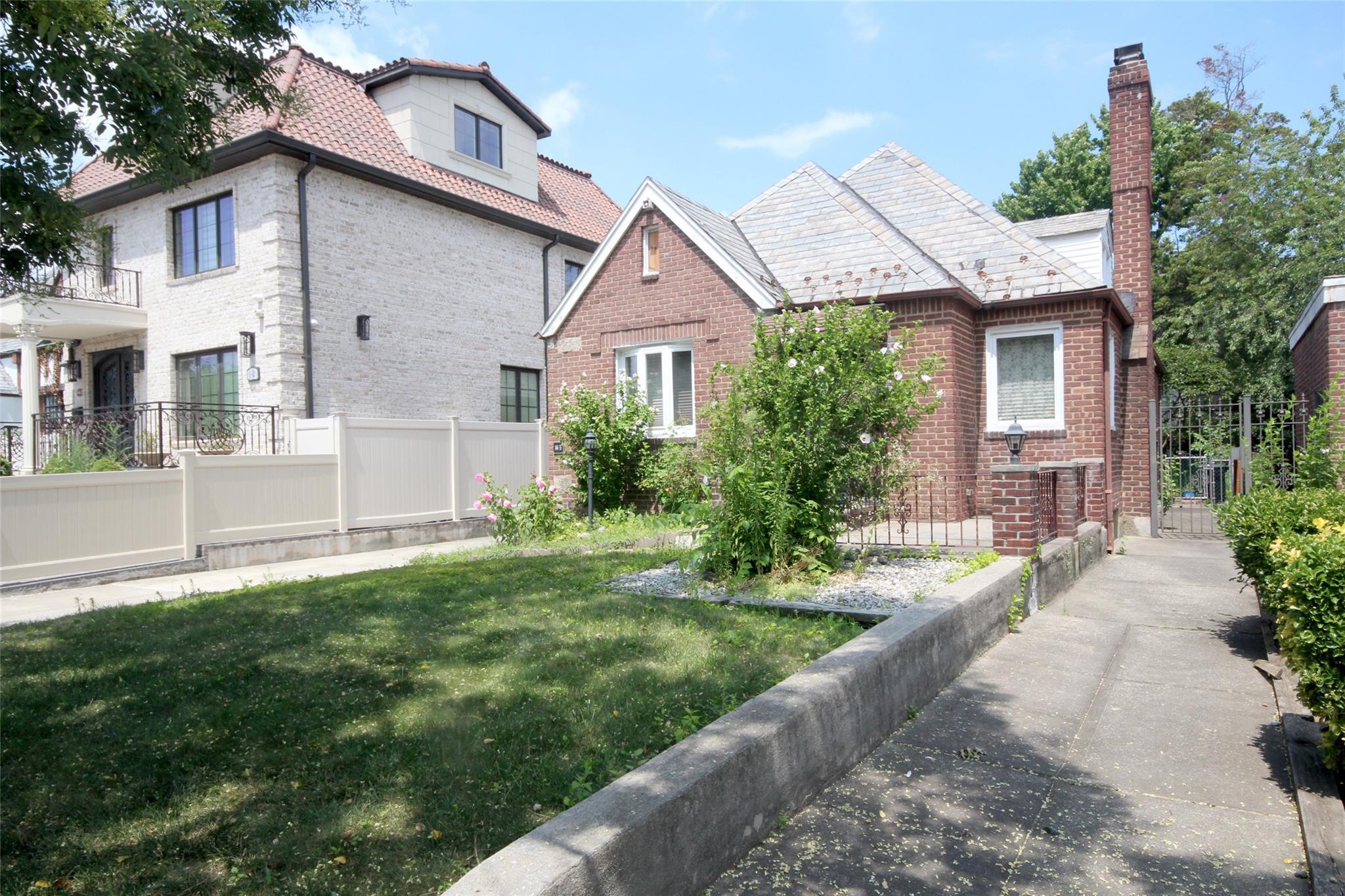 Single Family Coolidge Queens, NY 11435, MLS-891780-2