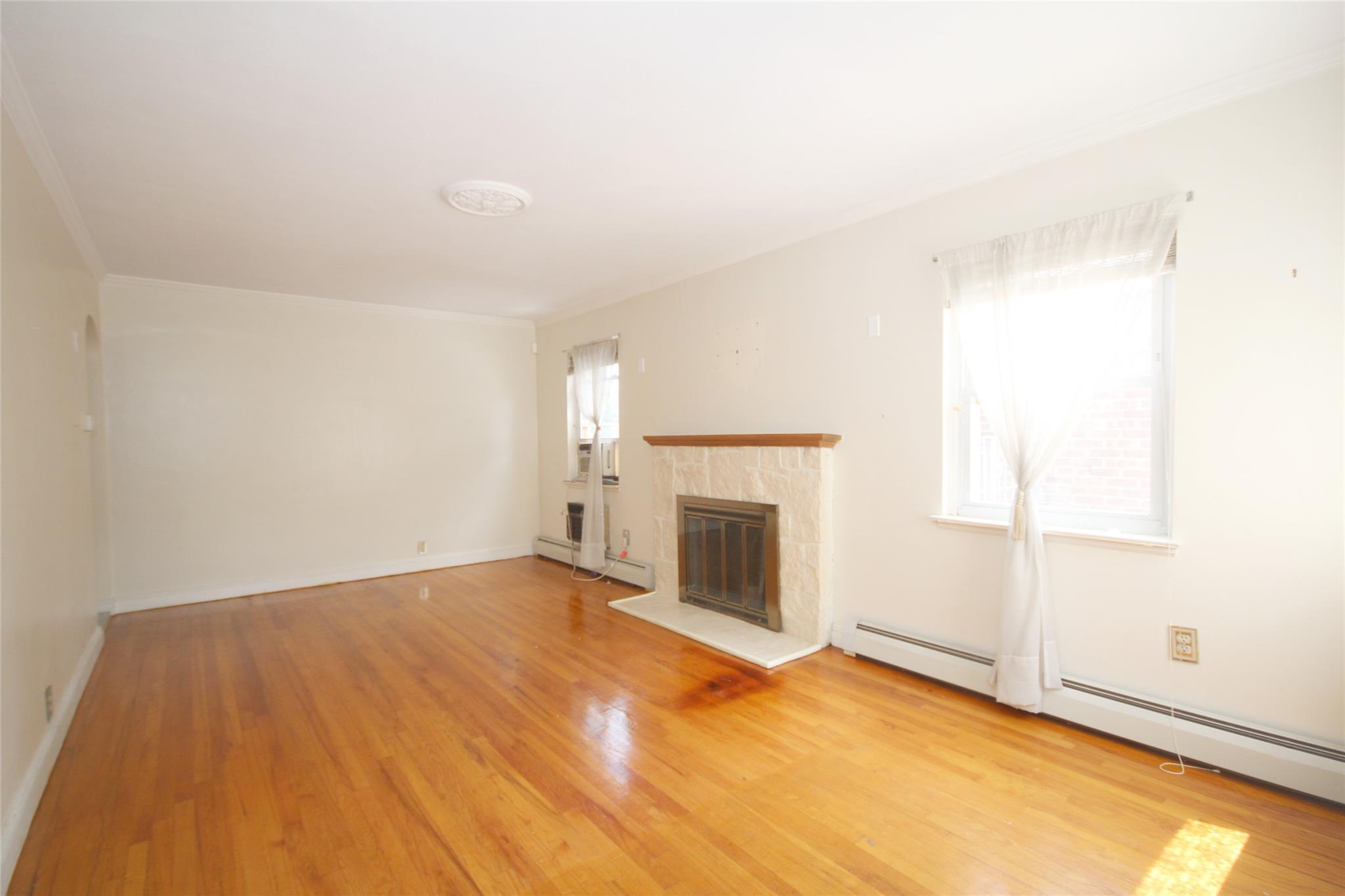 Single Family Coolidge Queens, NY 11435, MLS-891780-5