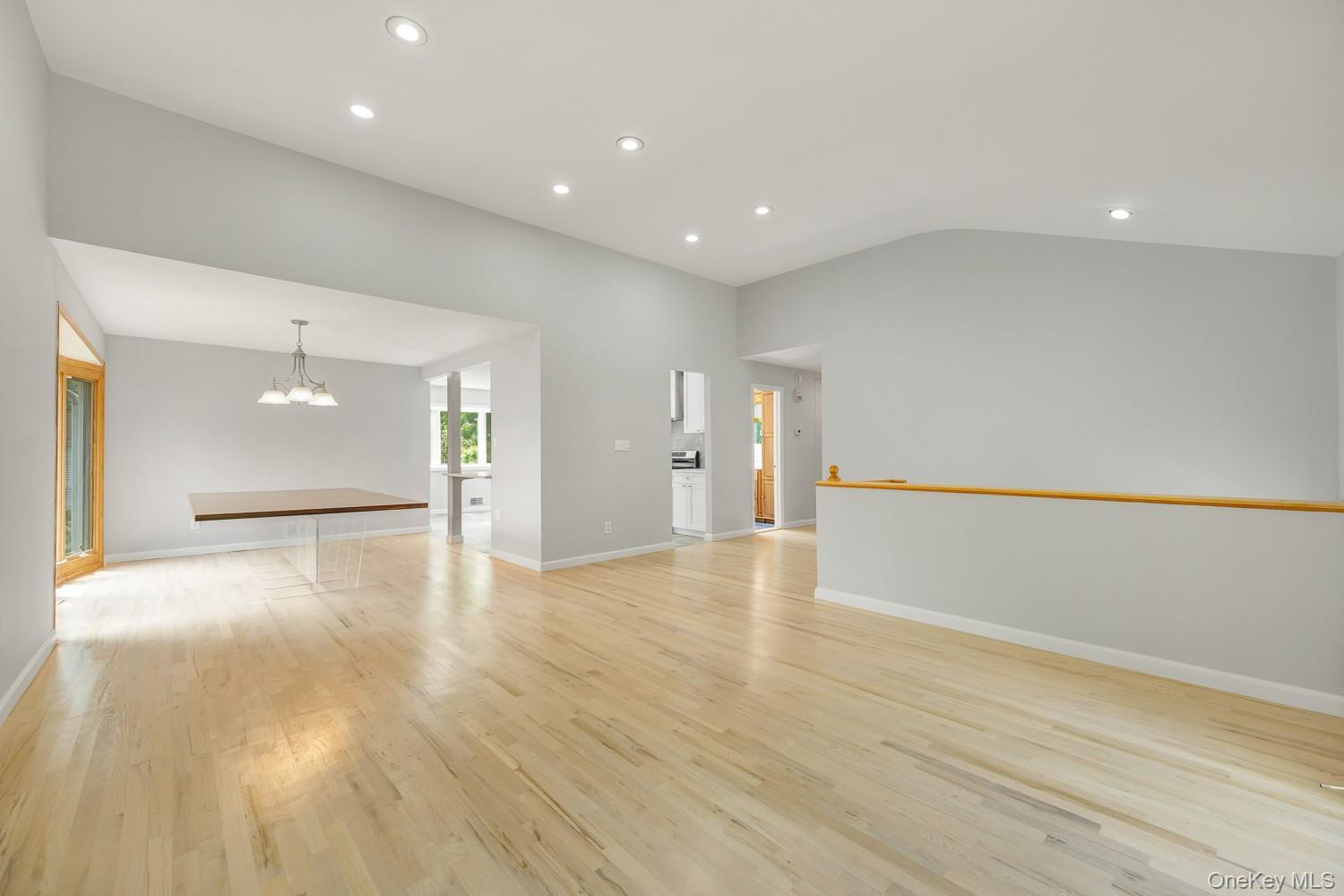 Single Family North Nassau County, NY 11040, MLS-891784-15