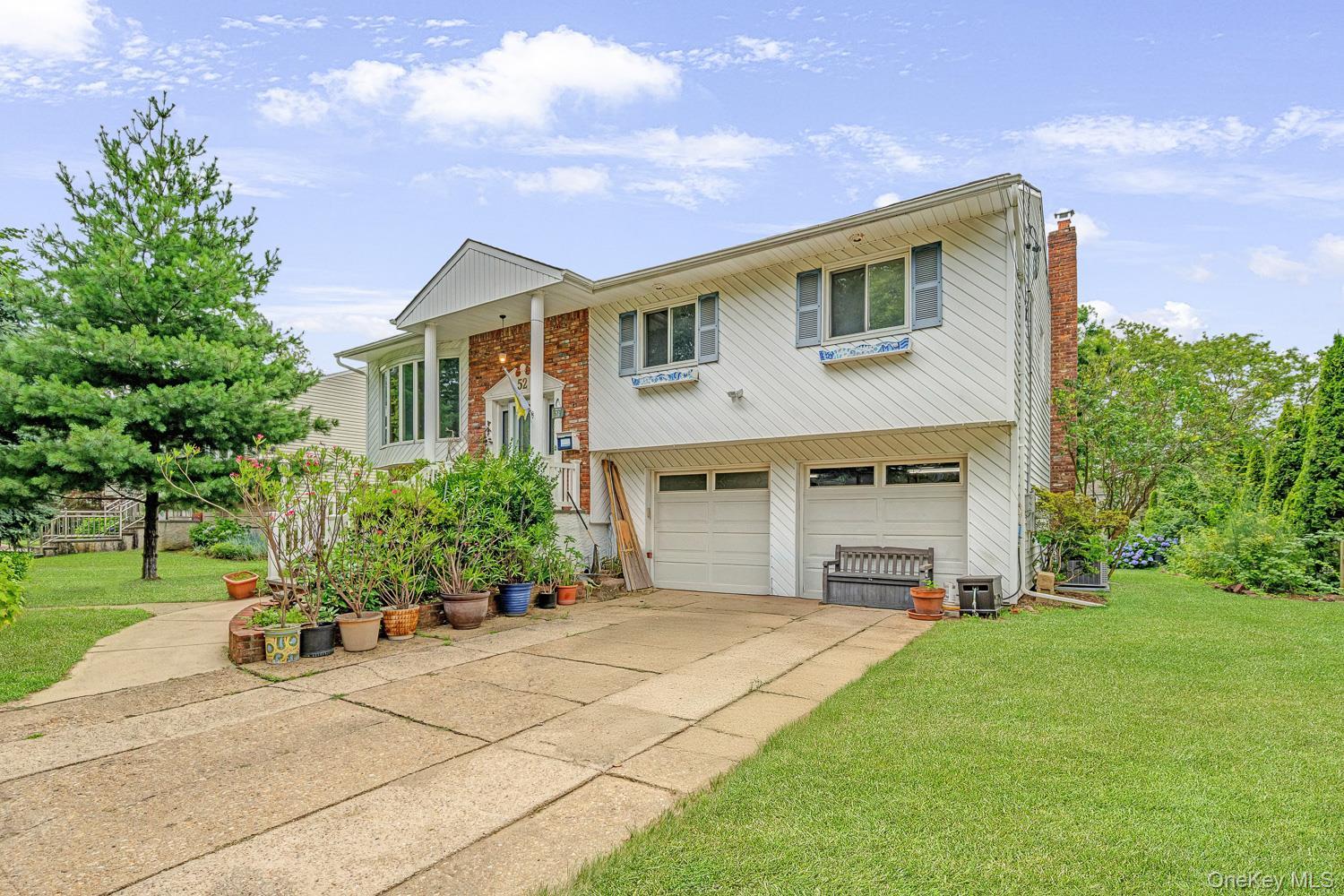 Single Family North Nassau County, NY 11040, MLS-891784-2