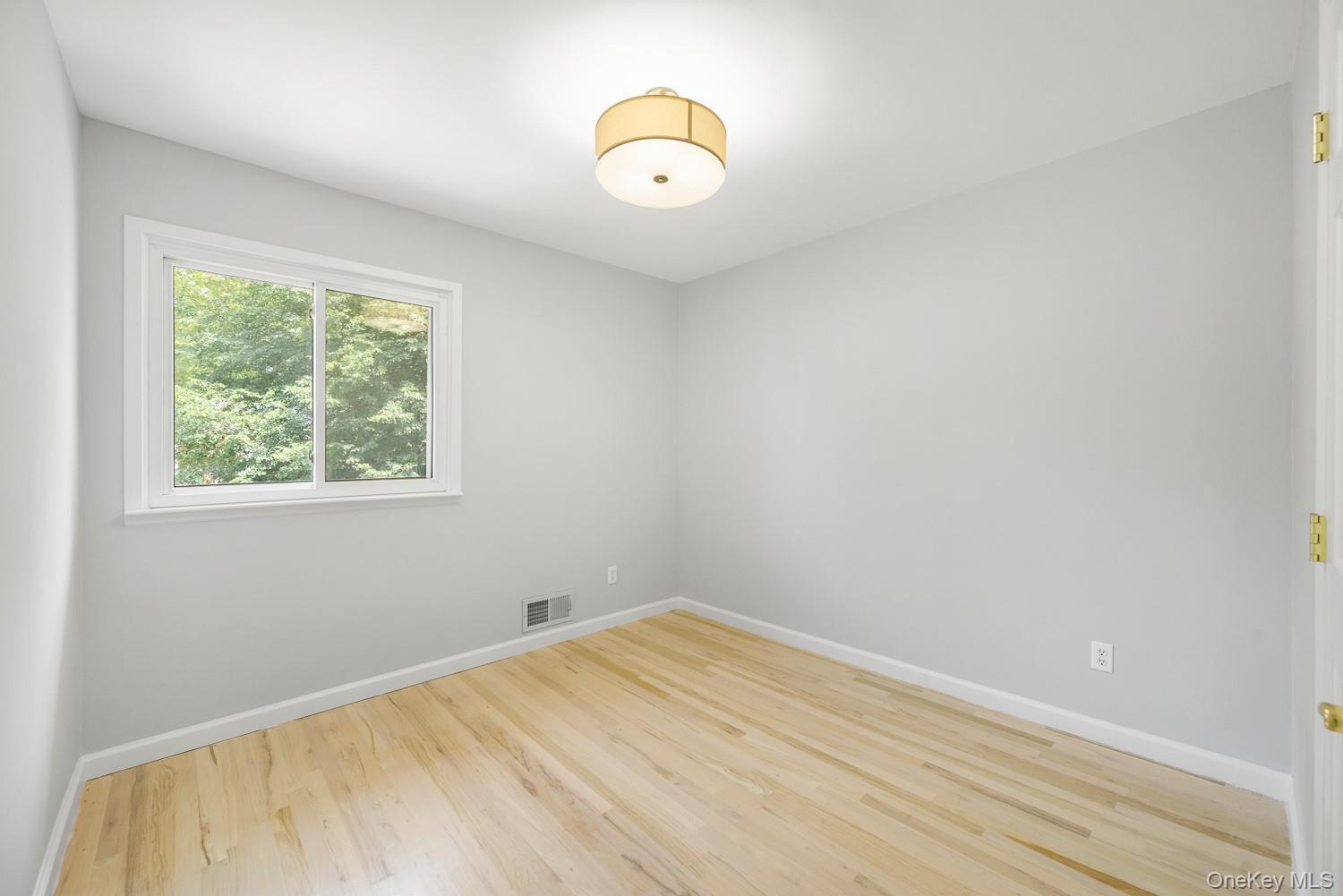 Single Family North Nassau County, NY 11040, MLS-891784-29