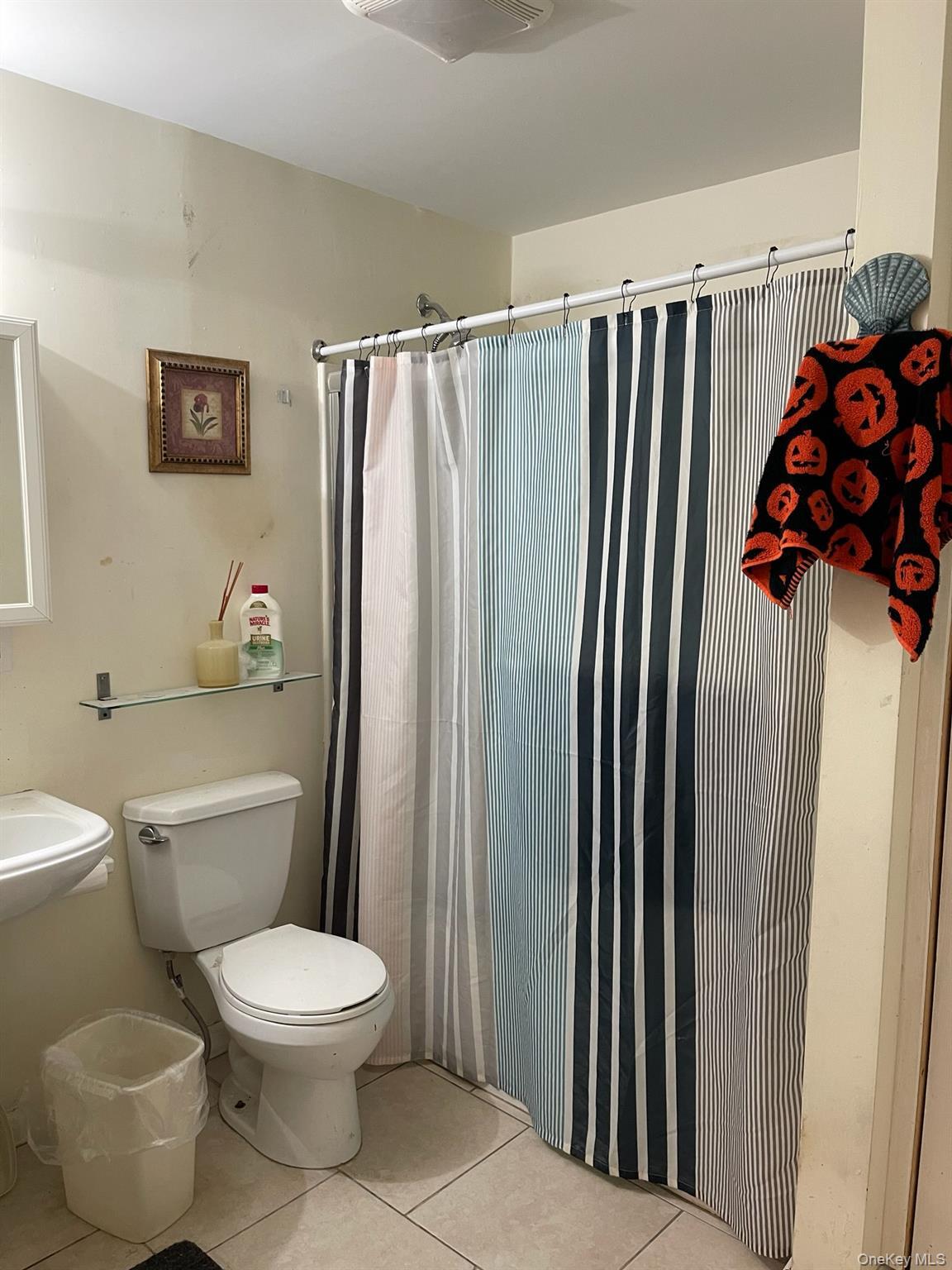 Single Family Golden Gate  Suffolk County, NY 11967, MLS-891798-15