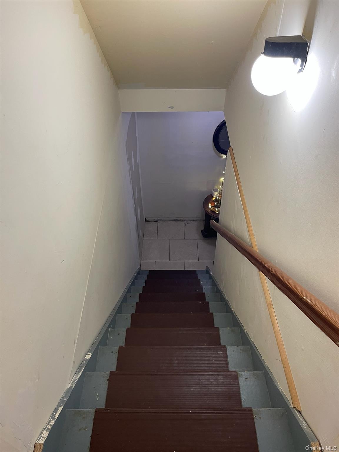 Single Family Golden Gate  Suffolk County, NY 11967, MLS-891798-16