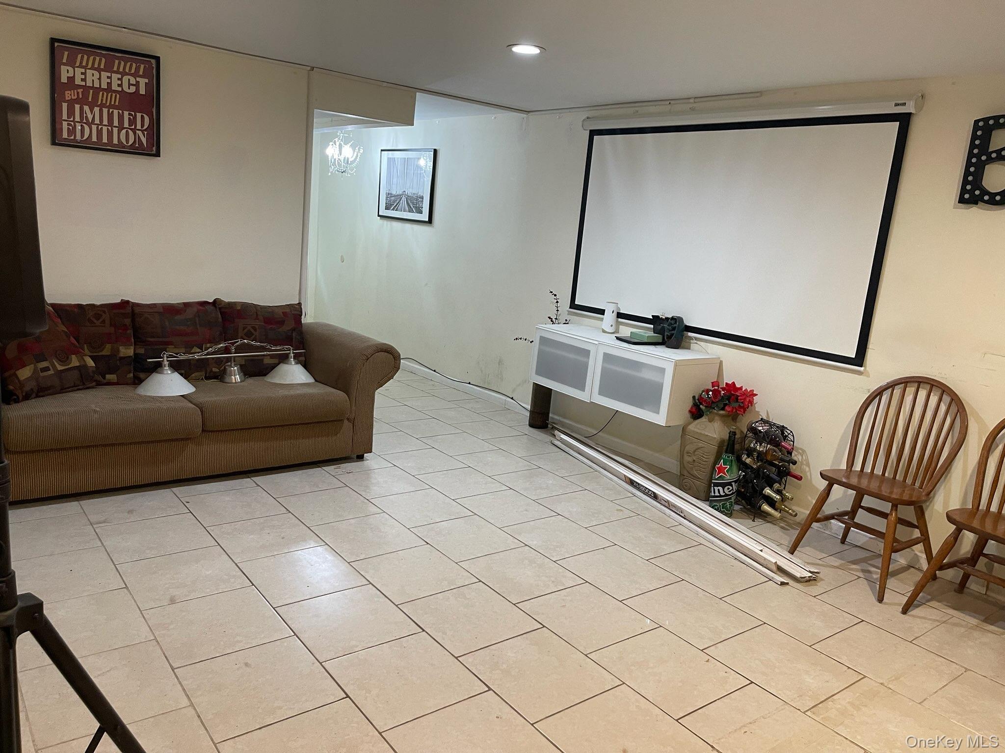 Single Family Golden Gate  Suffolk County, NY 11967, MLS-891798-18