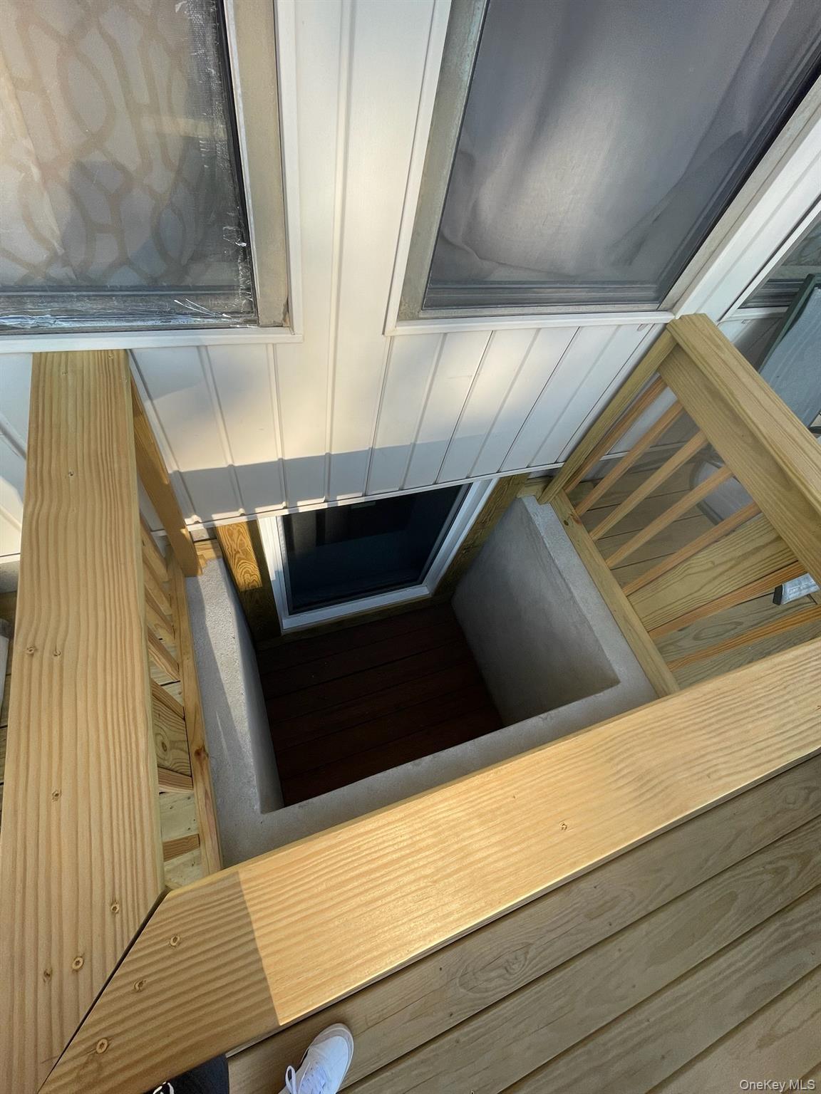 Single Family Golden Gate  Suffolk County, NY 11967, MLS-891798-30