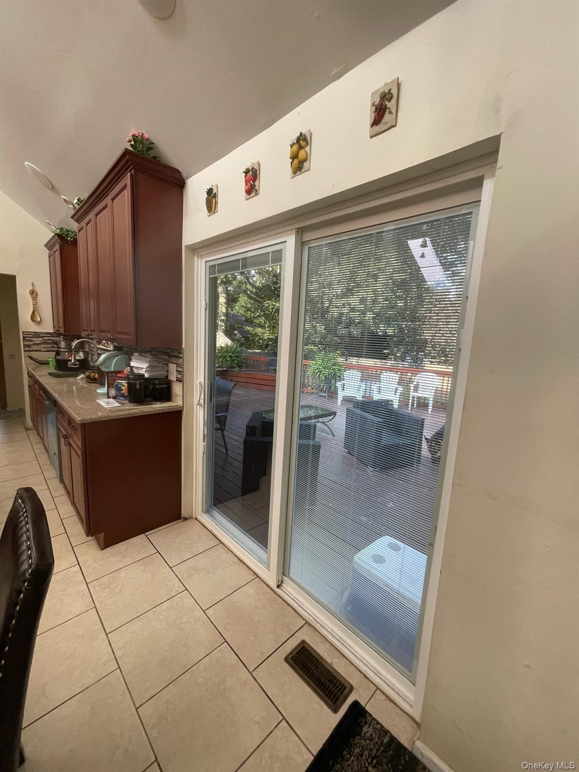 Single Family Golden Gate  Suffolk County, NY 11967, MLS-891798-6