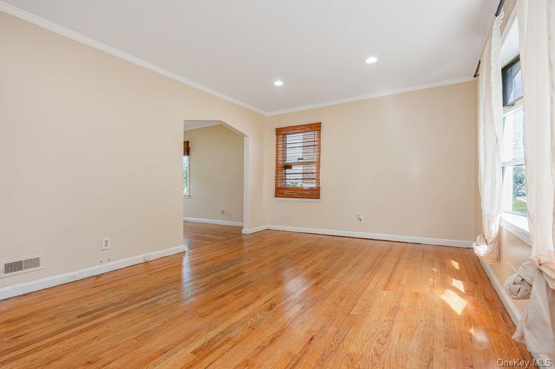 Single Family Tulsa  Nassau County, NY 11553, MLS-891802-13