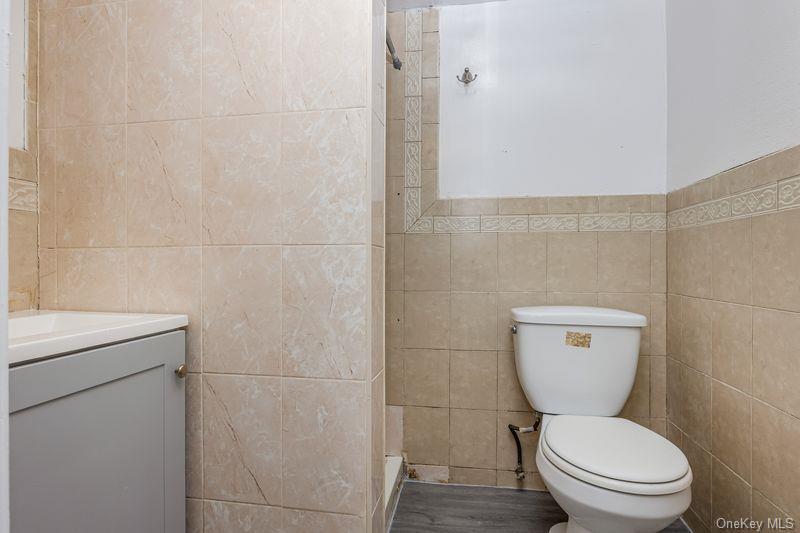 Single Family Tulsa  Nassau County, NY 11553, MLS-891802-25