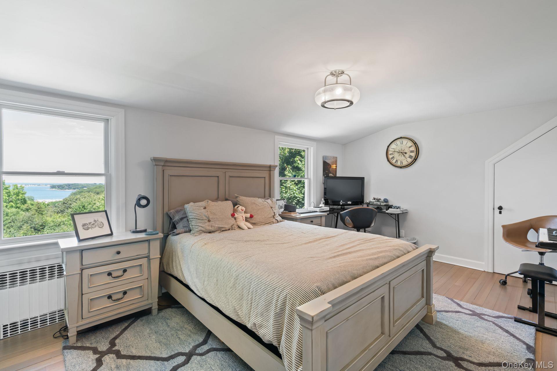 Single Family Thorman Suffolk County, NY 11743, MLS-891808-18