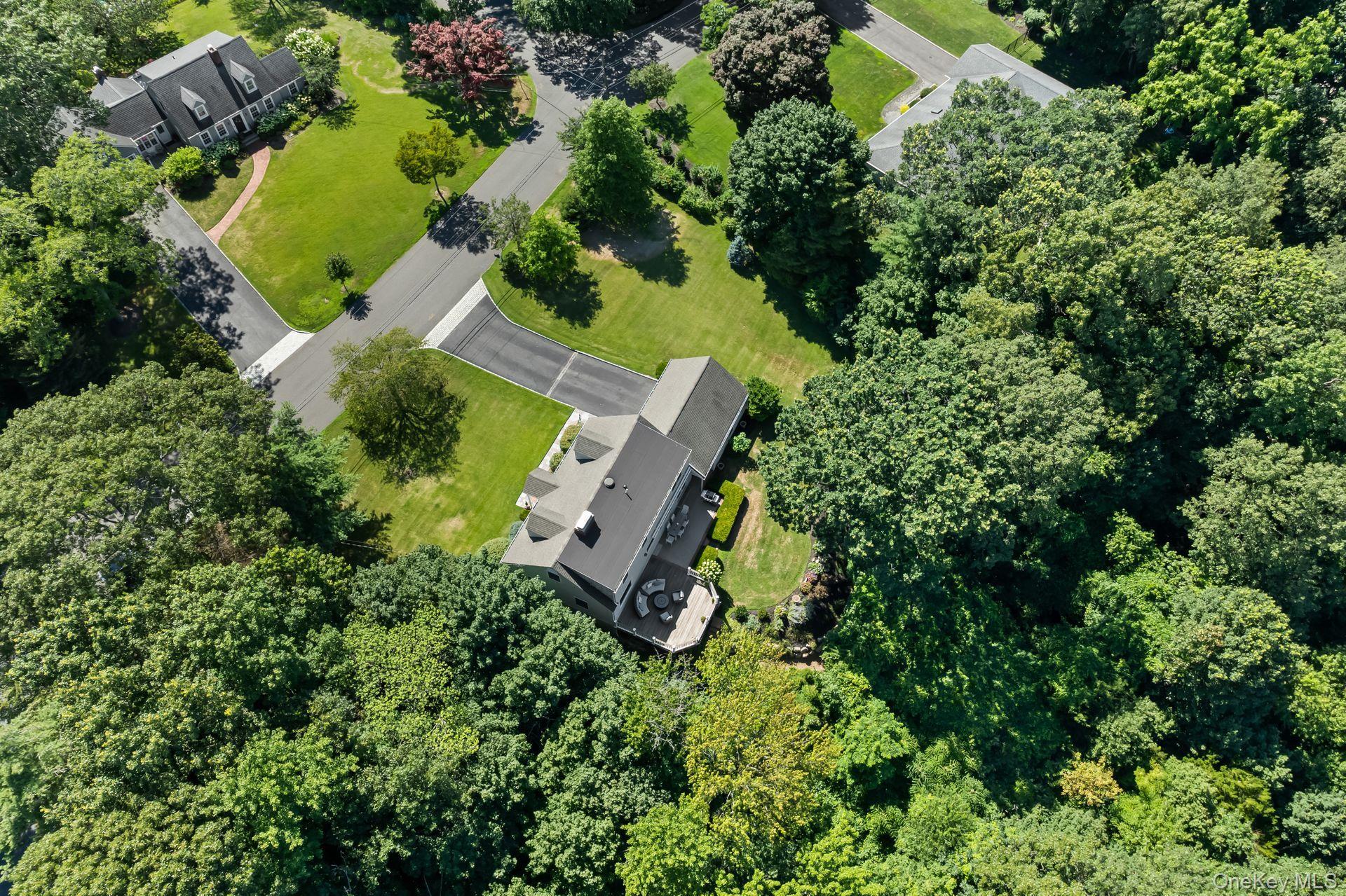 Single Family Thorman Suffolk County, NY 11743, MLS-891808-26