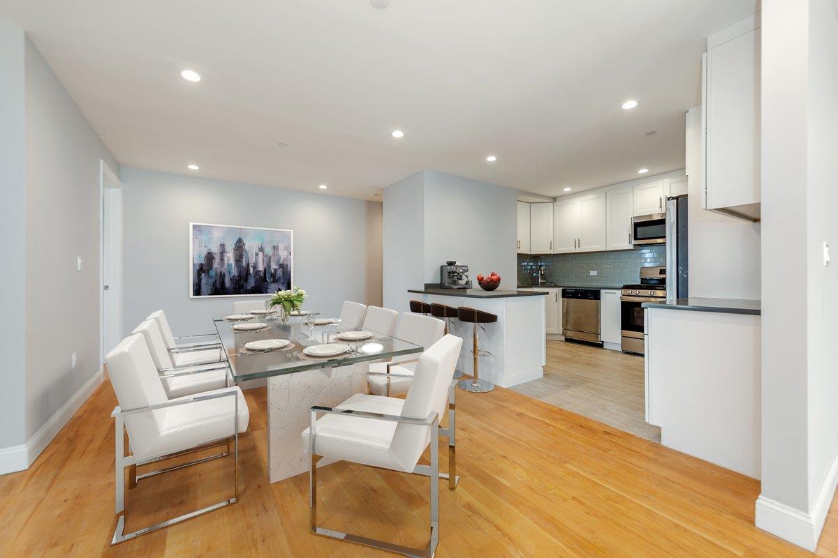 Condo Broadway  Nassau County, NY 11561, MLS-891818-11