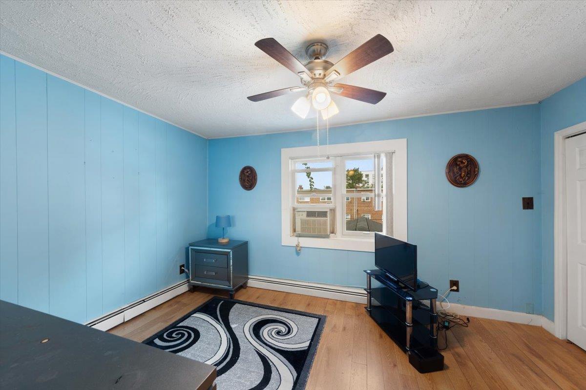 Single Family Logan  Bronx, NY 10465, MLS-891844-12
