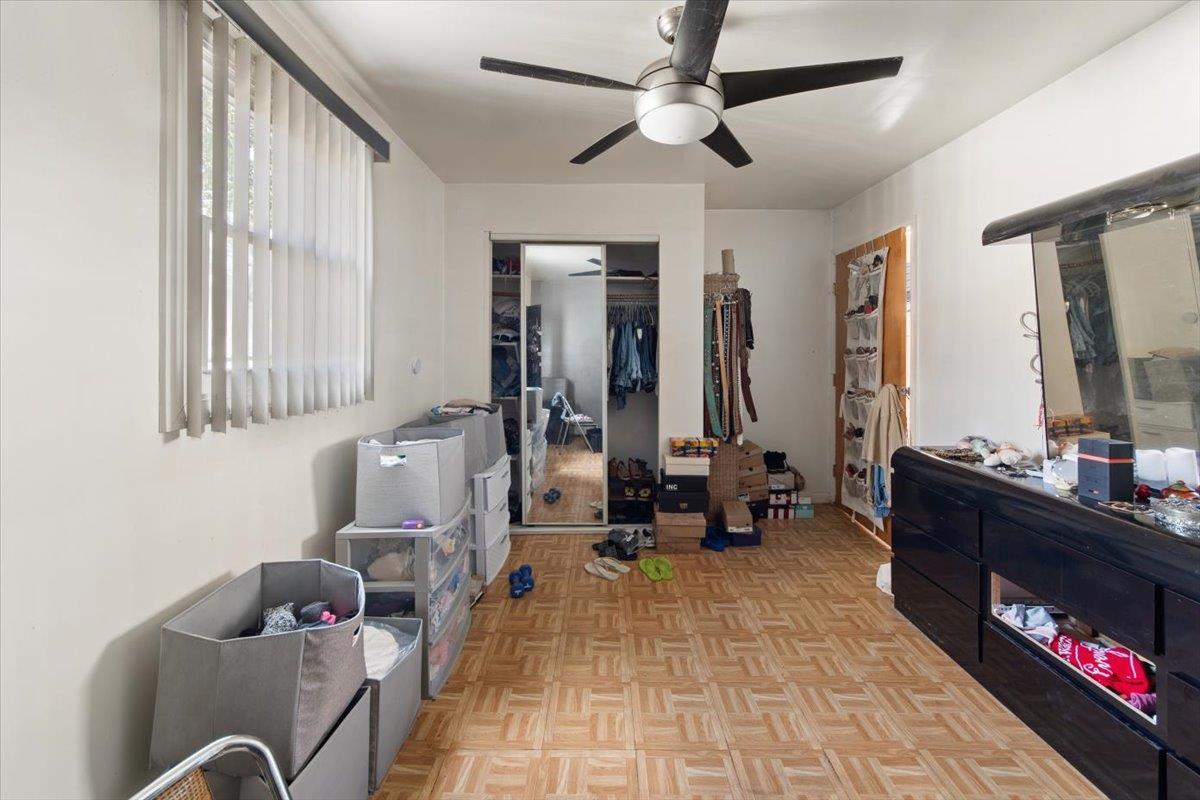 Single Family Logan  Bronx, NY 10465, MLS-891844-16
