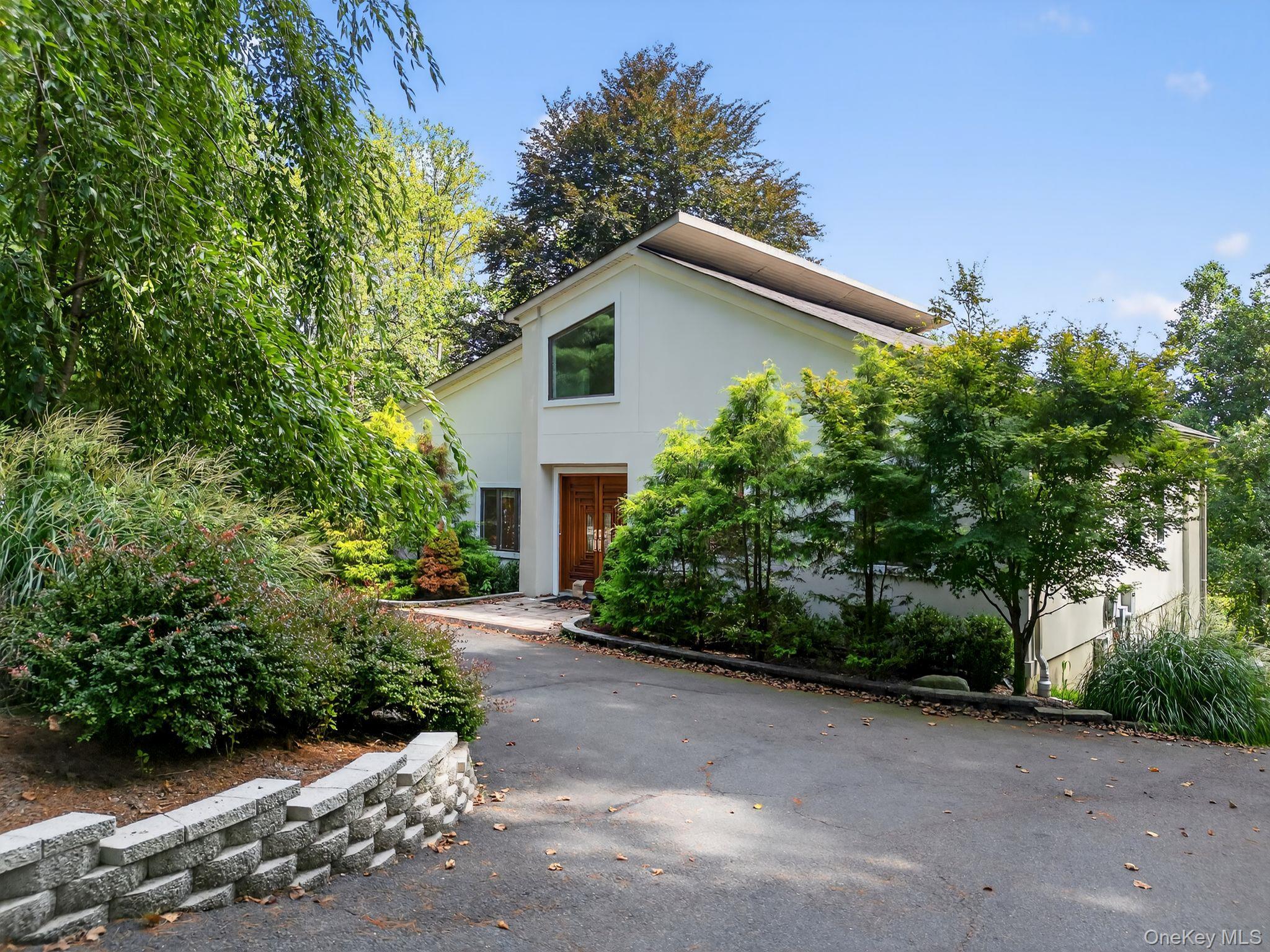 Single Family Hillside Rockland County, NY 10901, MLS-891865-8