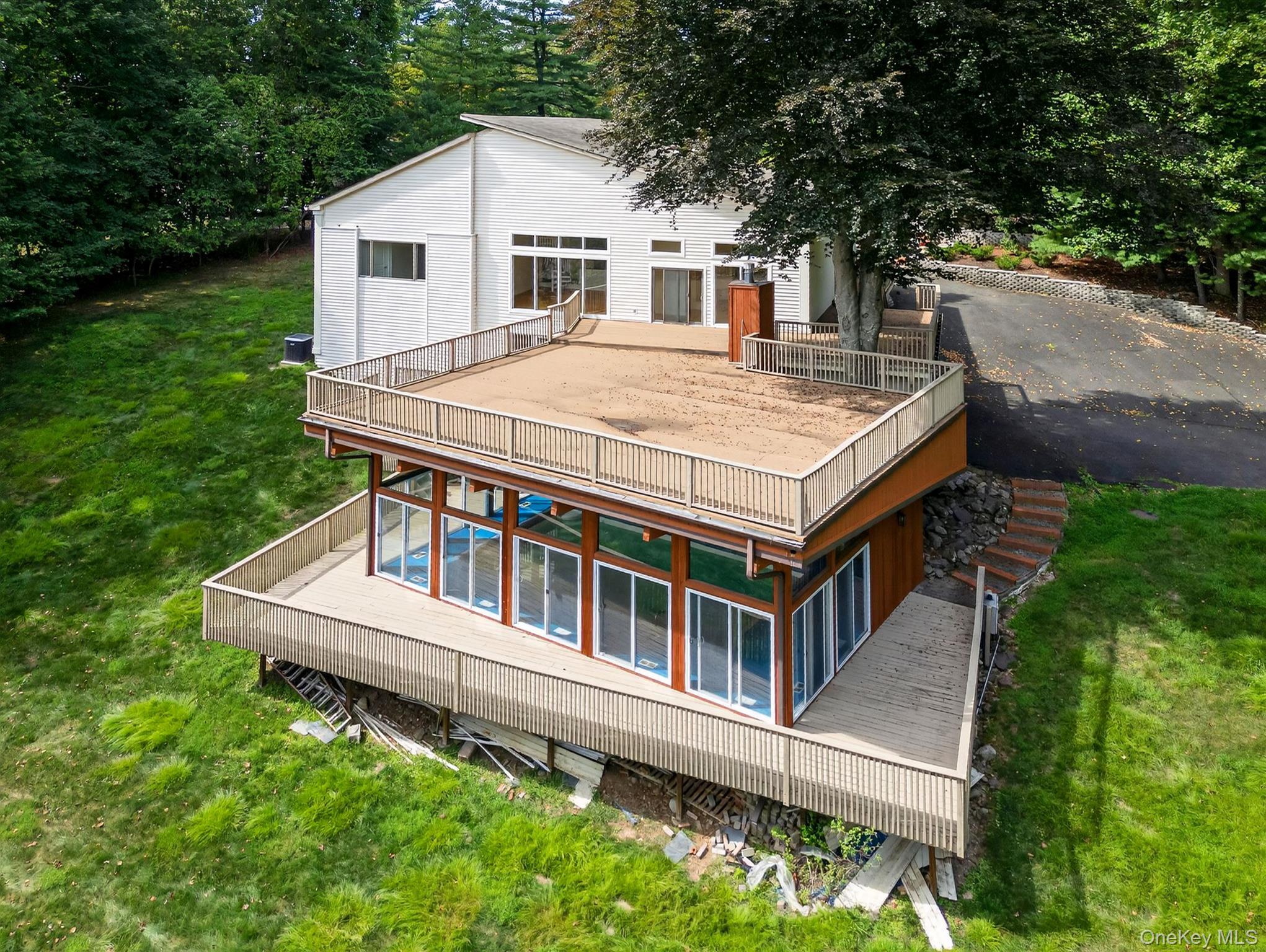 Single Family Hillside Rockland County, NY 10901, MLS-891865-9