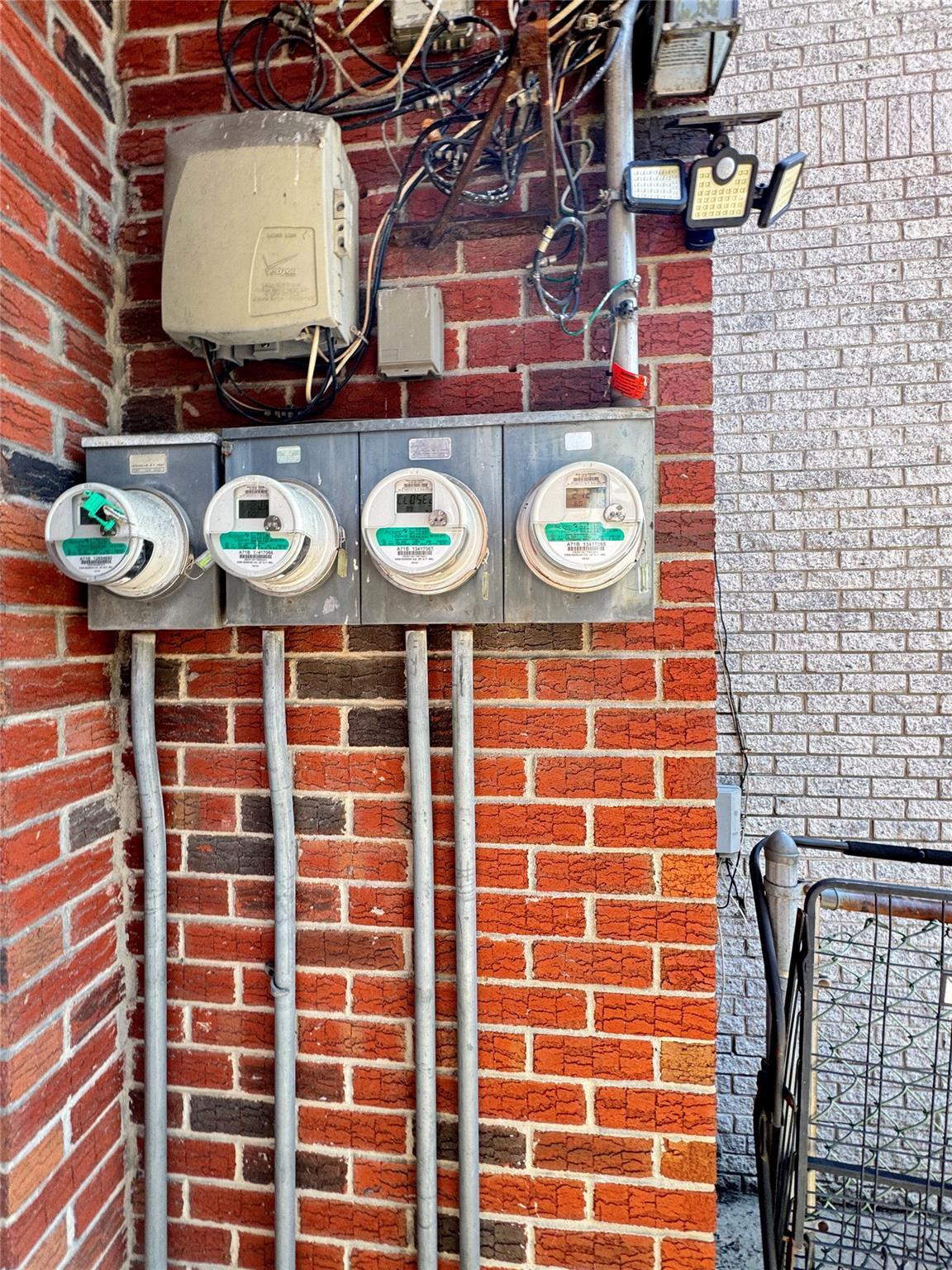 Single Family 44th Queens, NY 11368, MLS-891887-10