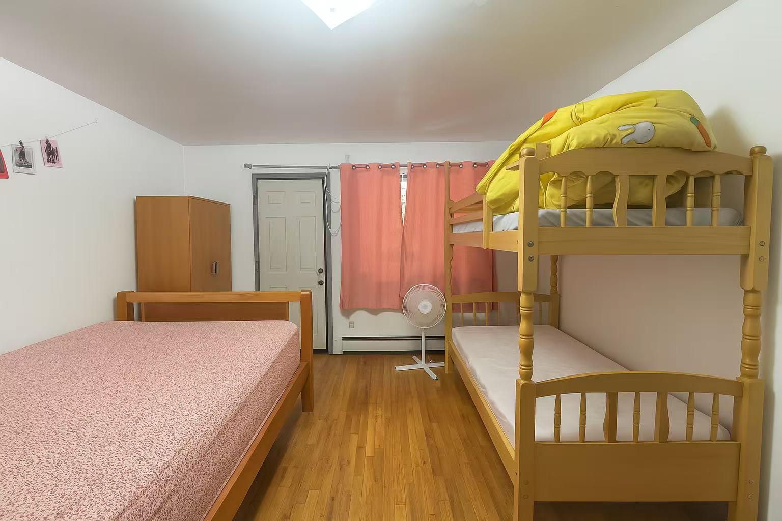 Single Family 44th Queens, NY 11368, MLS-891887-6