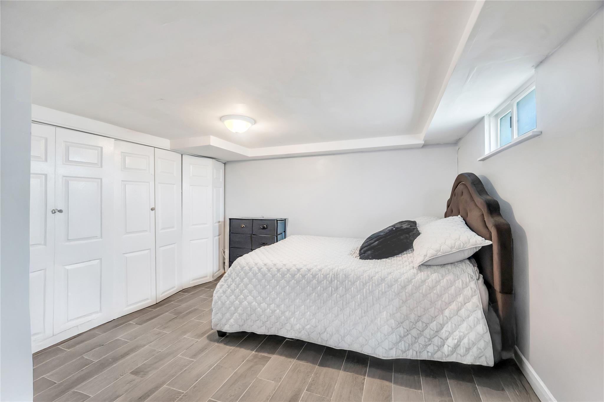 Single Family Grand Terrace Nassau County, NY 11510, MLS-891930-30