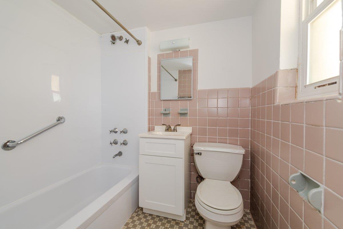 Single Family Brinsmade  Bronx, NY 10465, MLS-891933-14