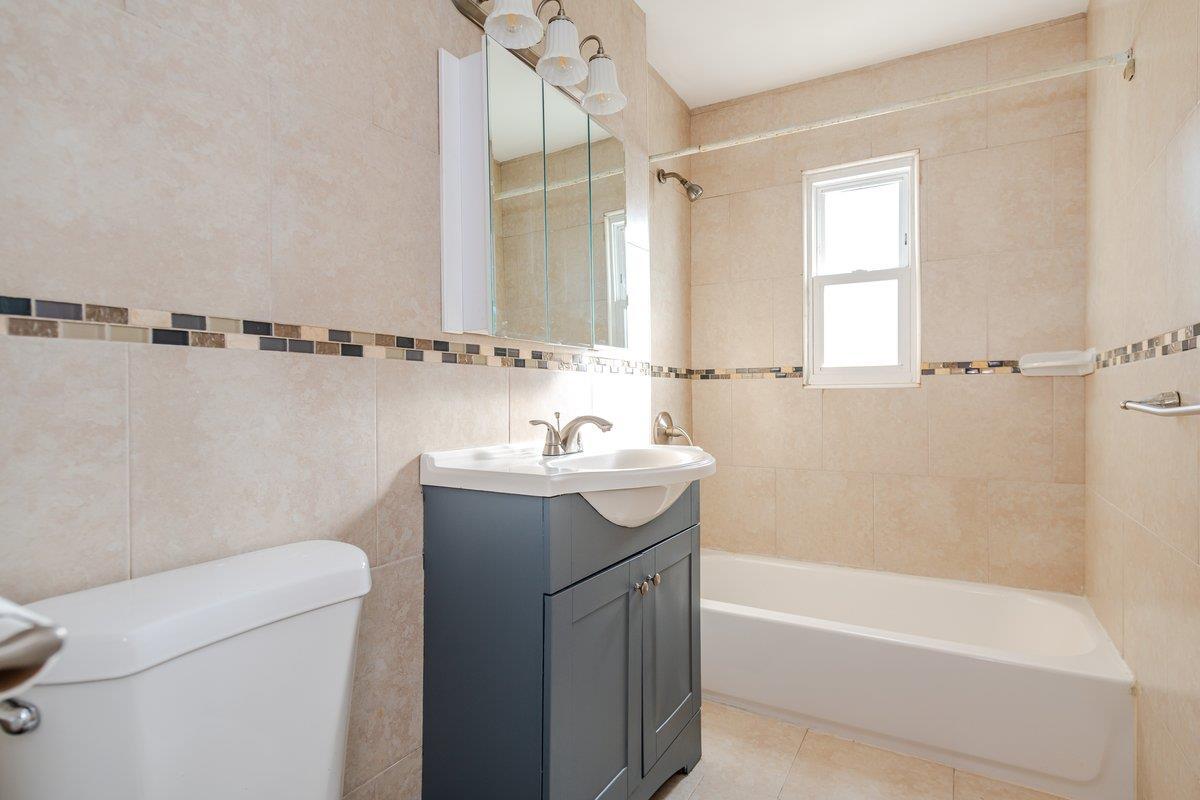 Single Family Brinsmade  Bronx, NY 10465, MLS-891933-15
