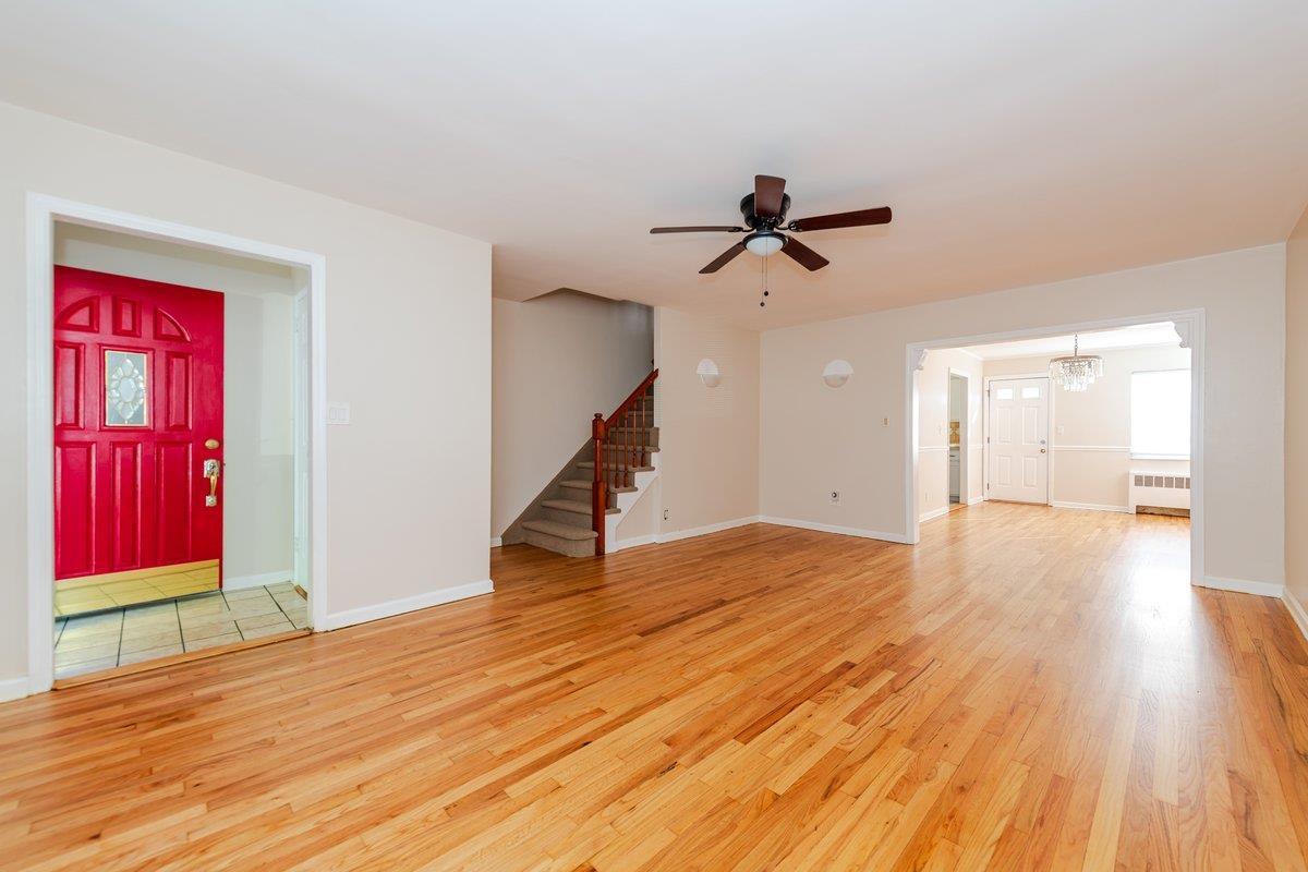 Single Family Brinsmade  Bronx, NY 10465, MLS-891933-7