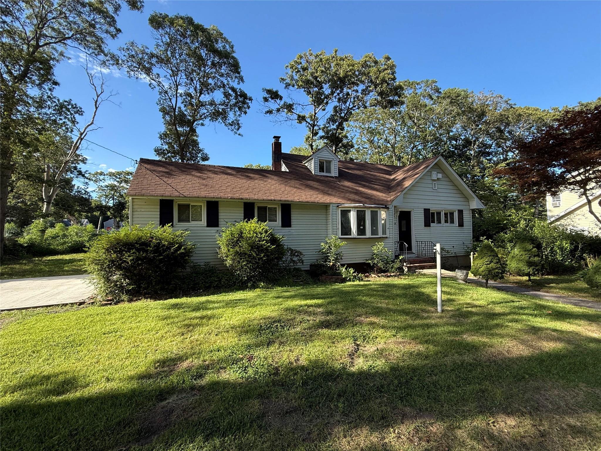 Single Family Smith Suffolk County, NY 11763, MLS-891946-3