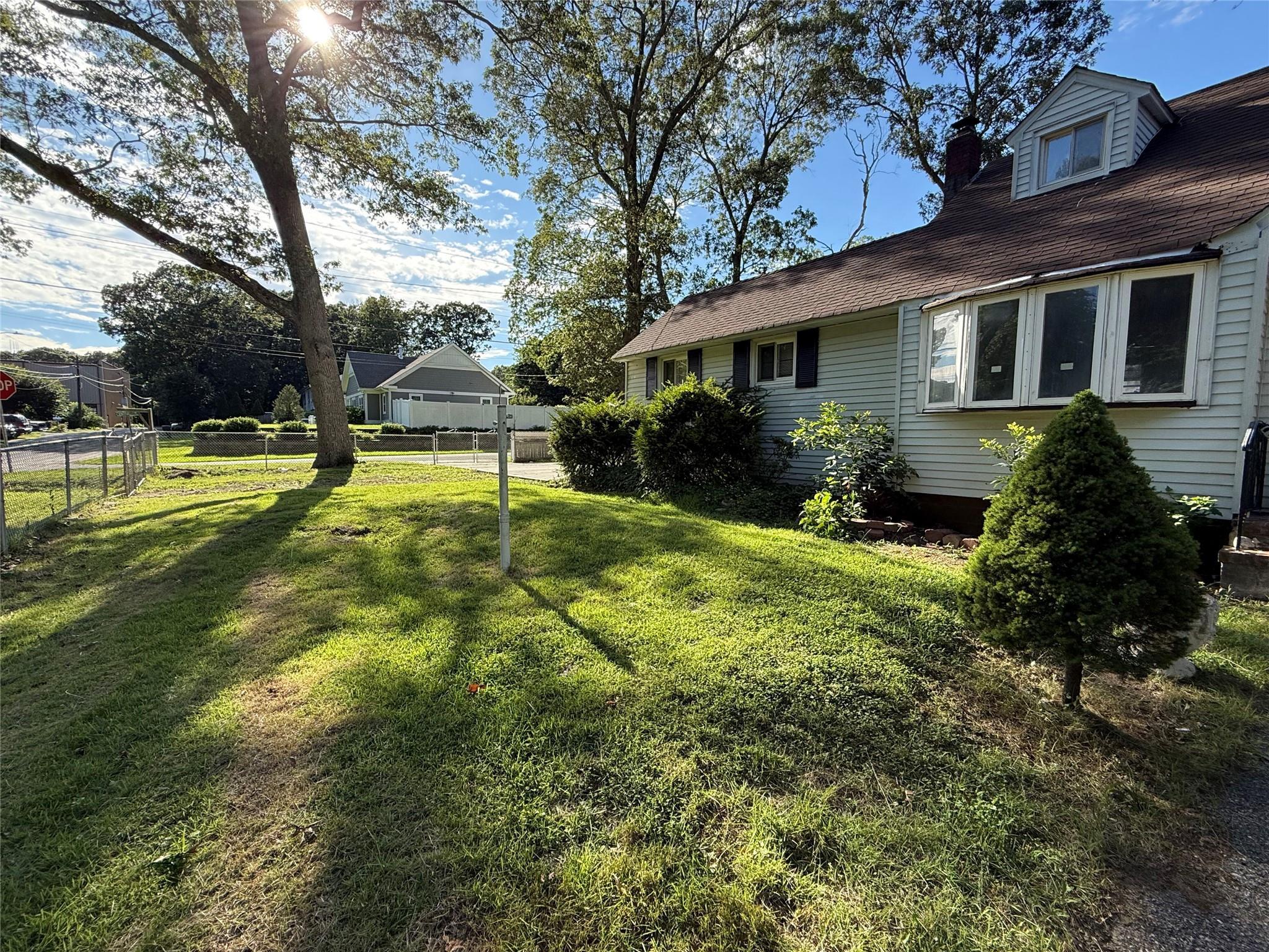Single Family Smith Suffolk County, NY 11763, MLS-891946-4