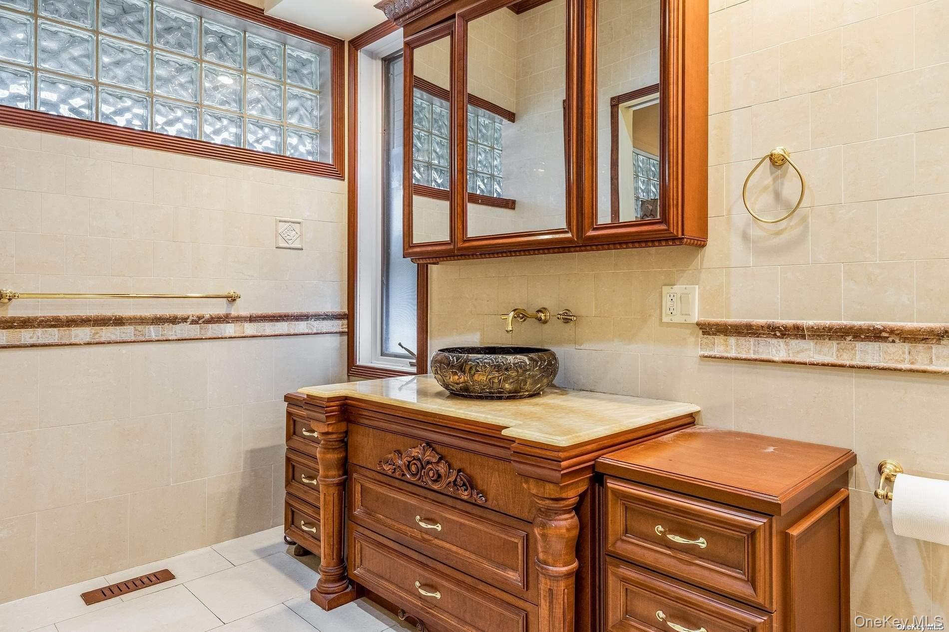 Single Family Seacrest Suffolk County, NY 11743, MLS-891949-27