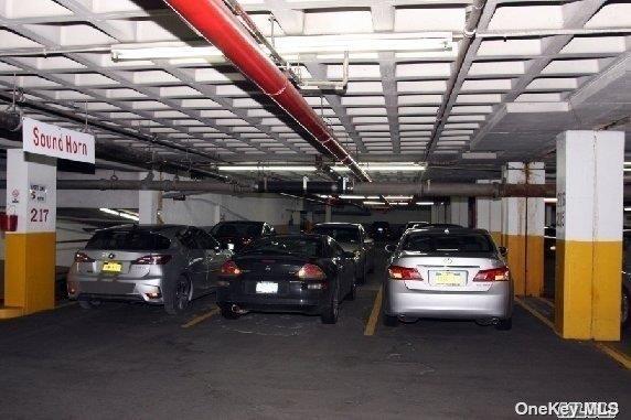 Coop 215  Queens, NY 11360, MLS-891979-27