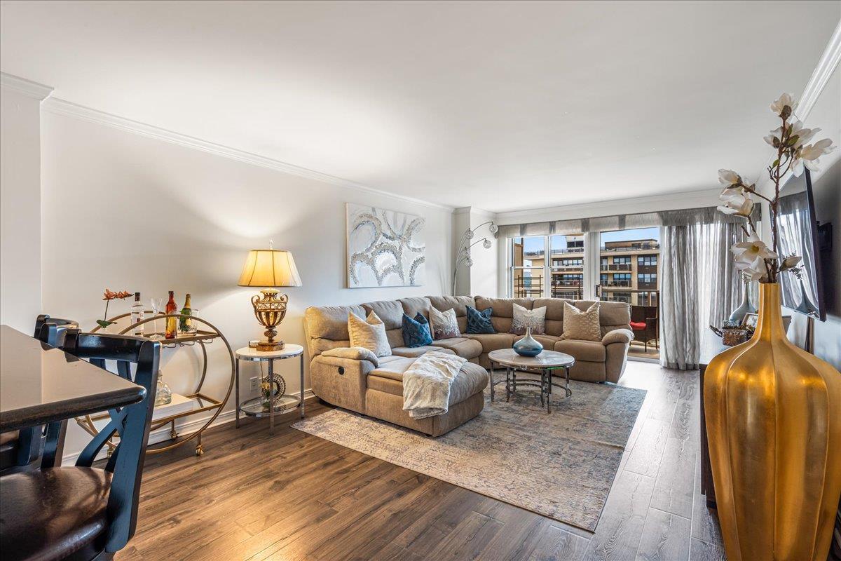 Coop 215  Queens, NY 11360, MLS-891979-3