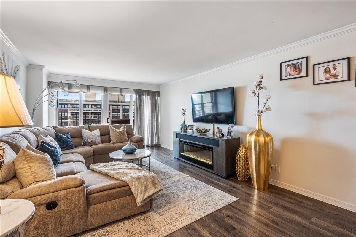 Coop 215  Queens, NY 11360, MLS-891979-4