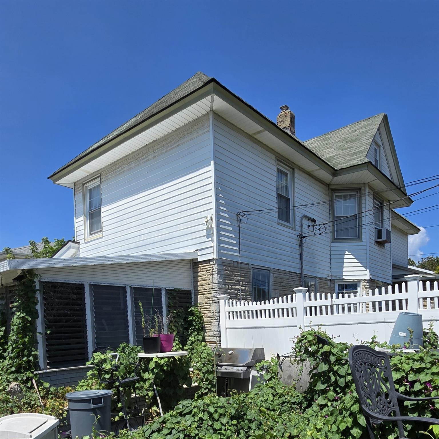 Single Family Spencer  Nassau County, NY 11563, MLS-891989-4