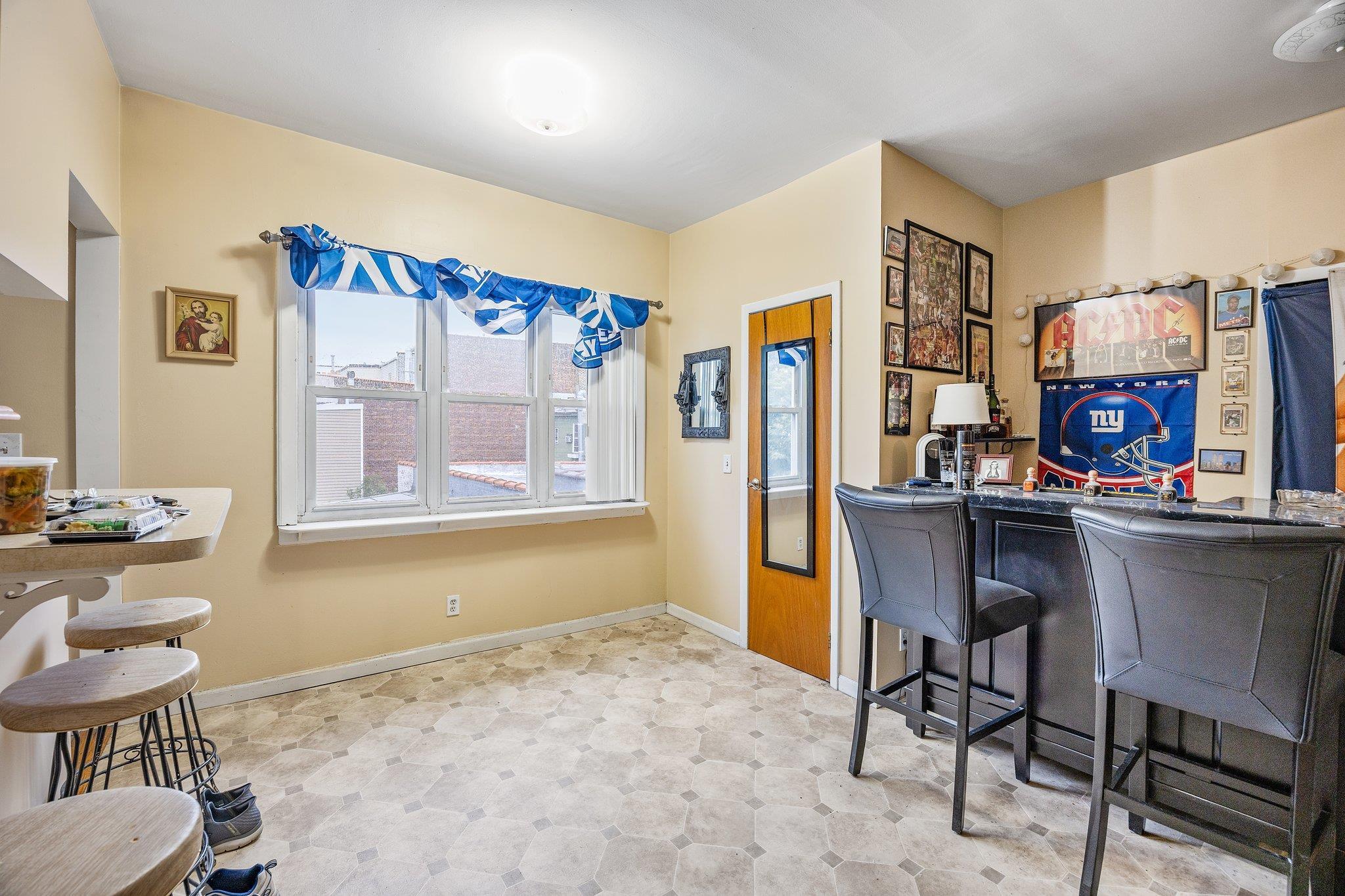 Single Family 59th  Queens, NY 11378, MLS-891996-12