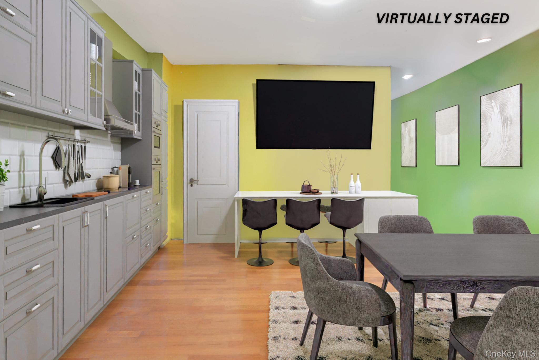 Single Family 30th  Queens, NY 11102, MLS-891998-13