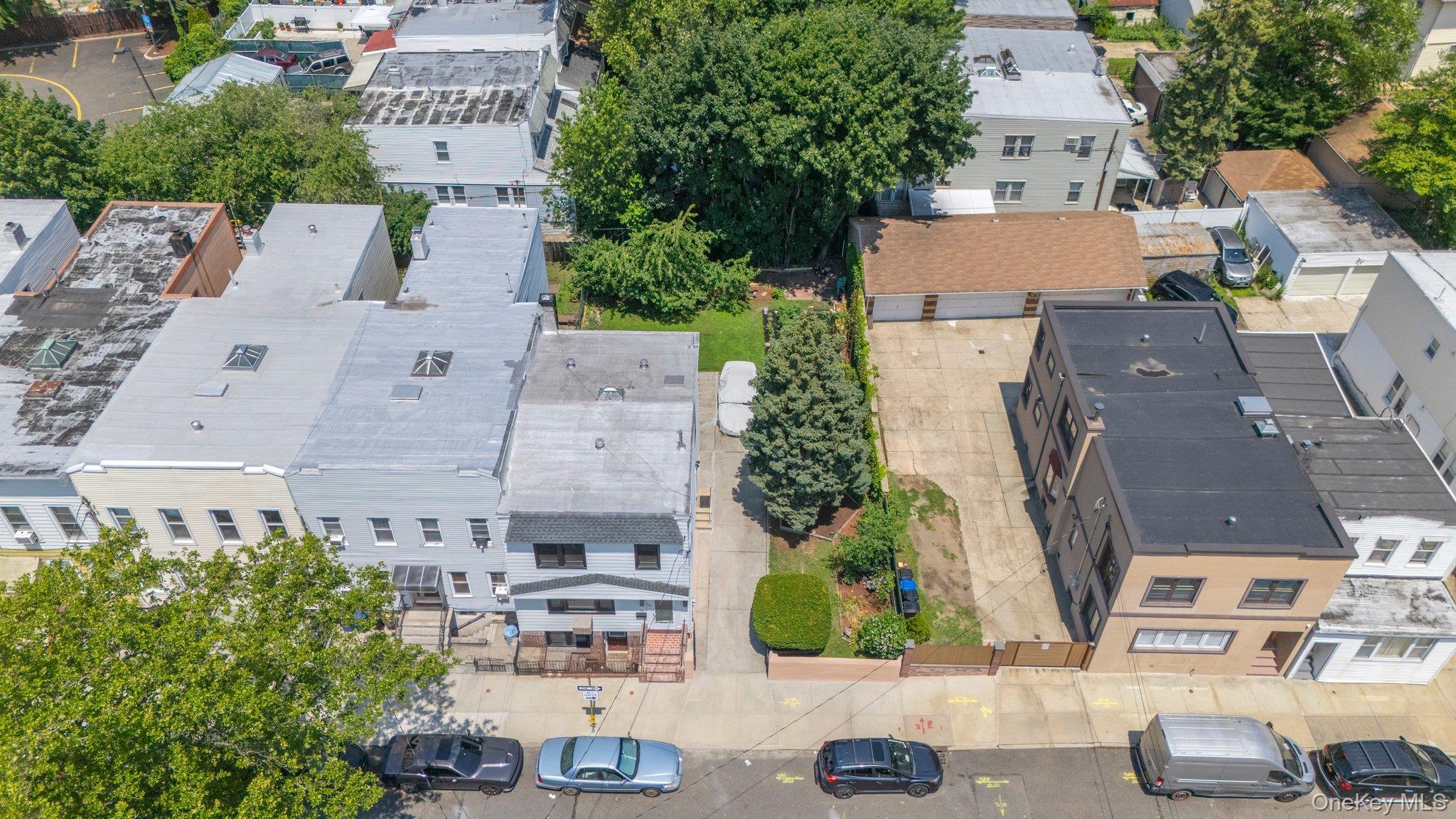 Single Family 62nd  Queens, NY 11379, MLS-892001-28