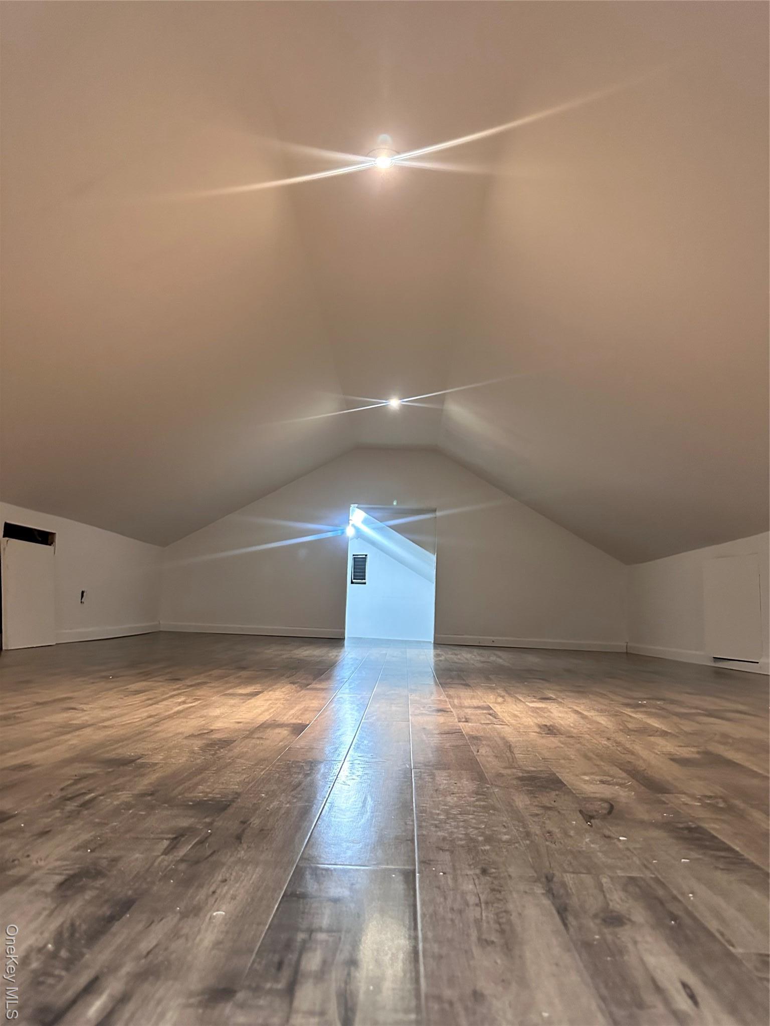 Single Family Roger Westchester County, NY 10707, MLS-892006-10