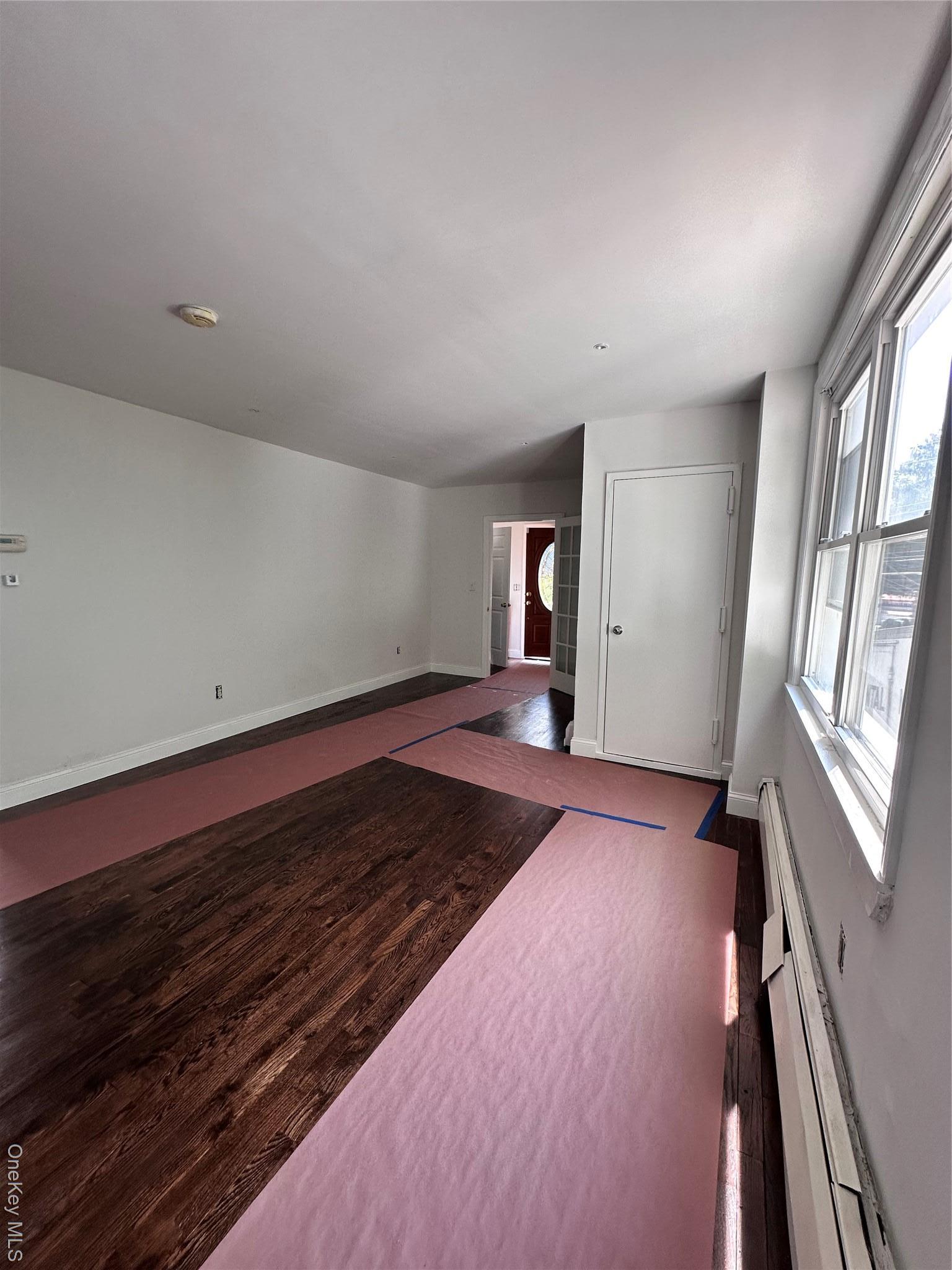 Single Family Roger Westchester County, NY 10707, MLS-892006-23