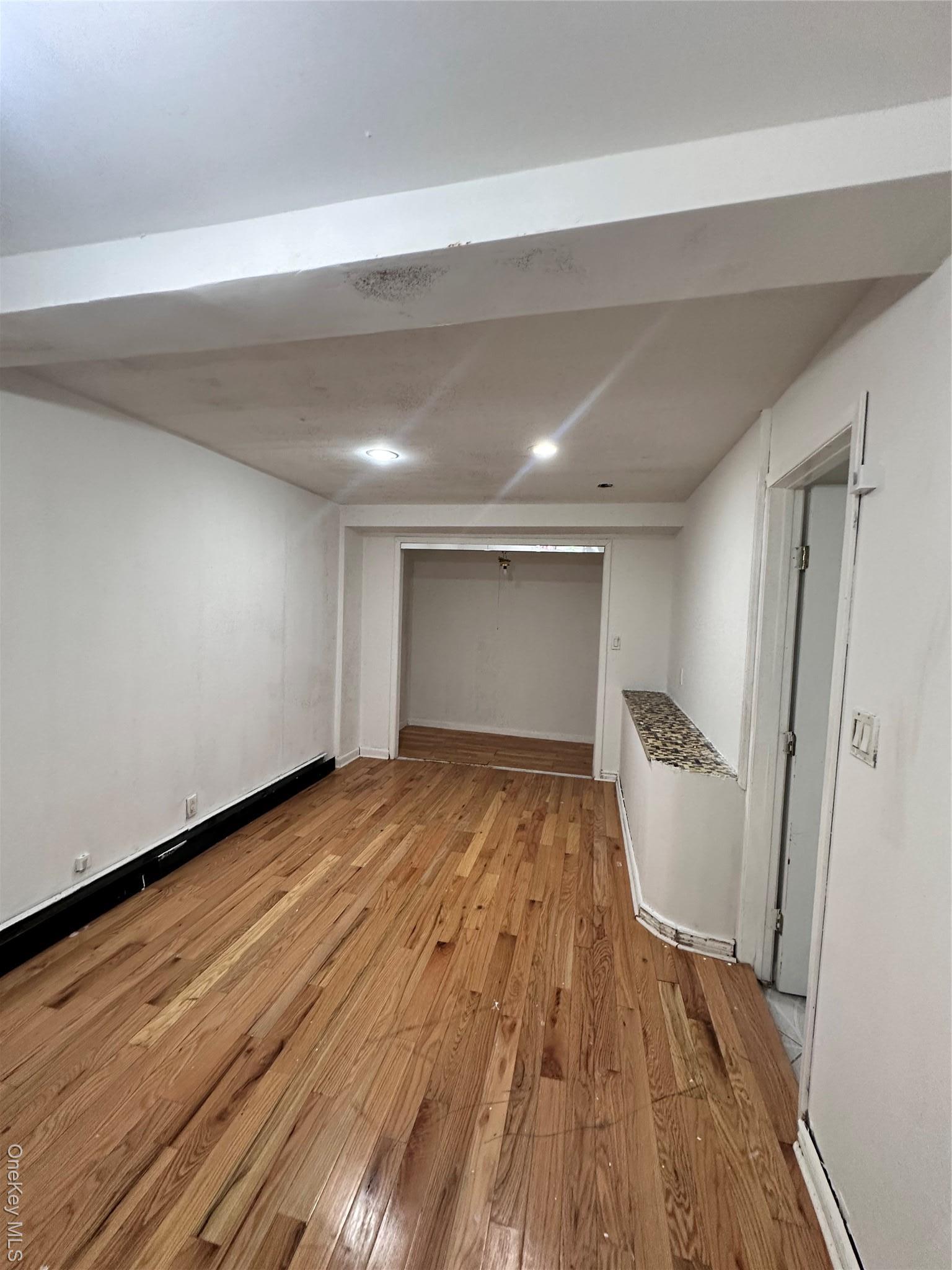 Single Family Roger Westchester County, NY 10707, MLS-892006-32