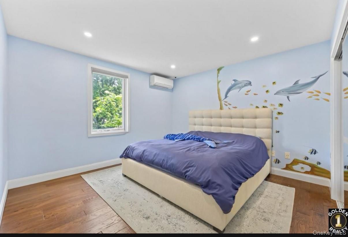 Single Family Mayfair Queens, NY 11418, MLS-892021-24