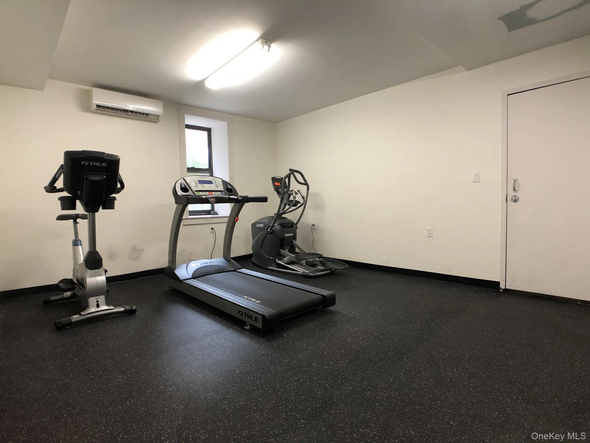 Condo W 138 Street  Manhattan, NY 10037, MLS-892022-13